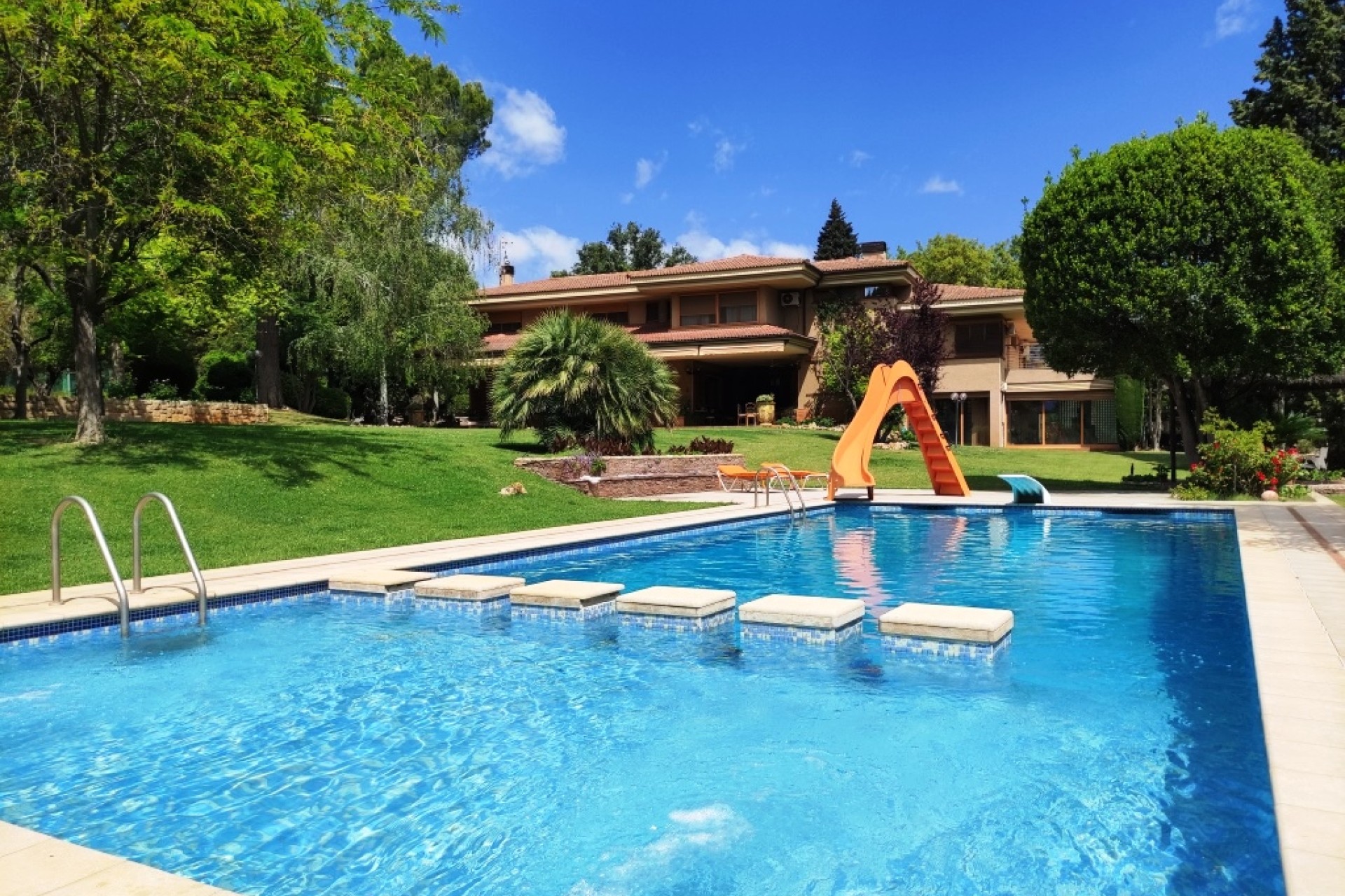 Resale - Villa - Cocentaina