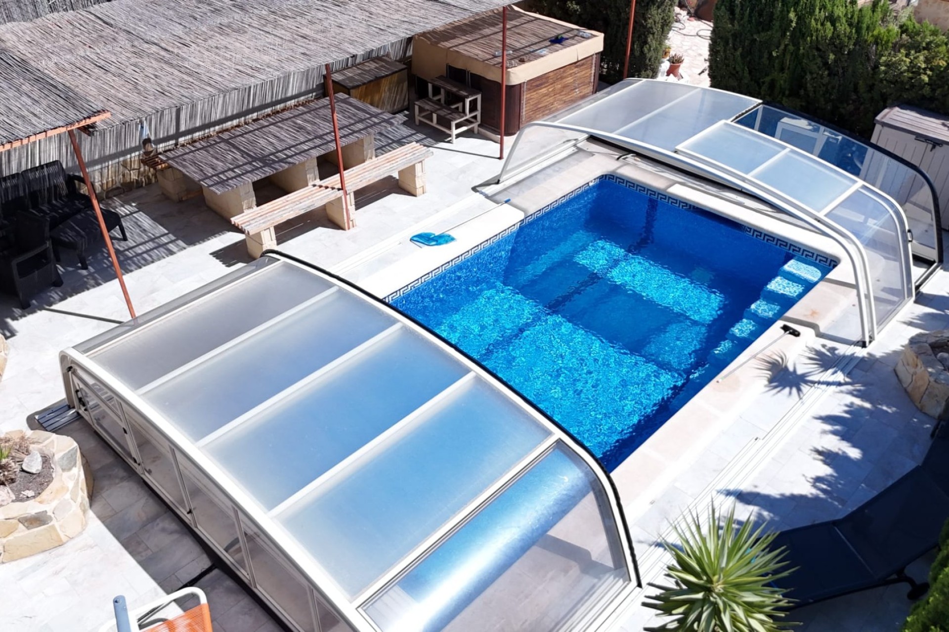 Resale - Villa - Crevillente