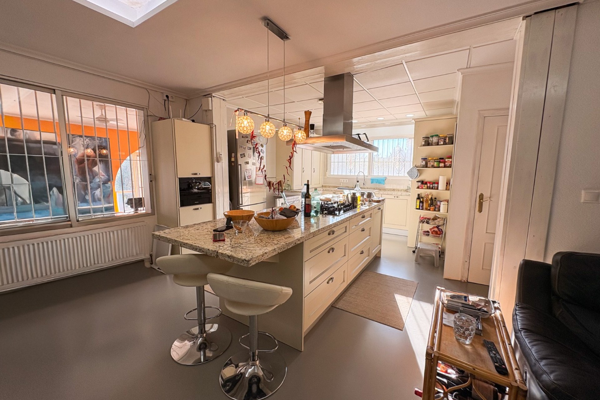 Resale - Villa - Crevillente