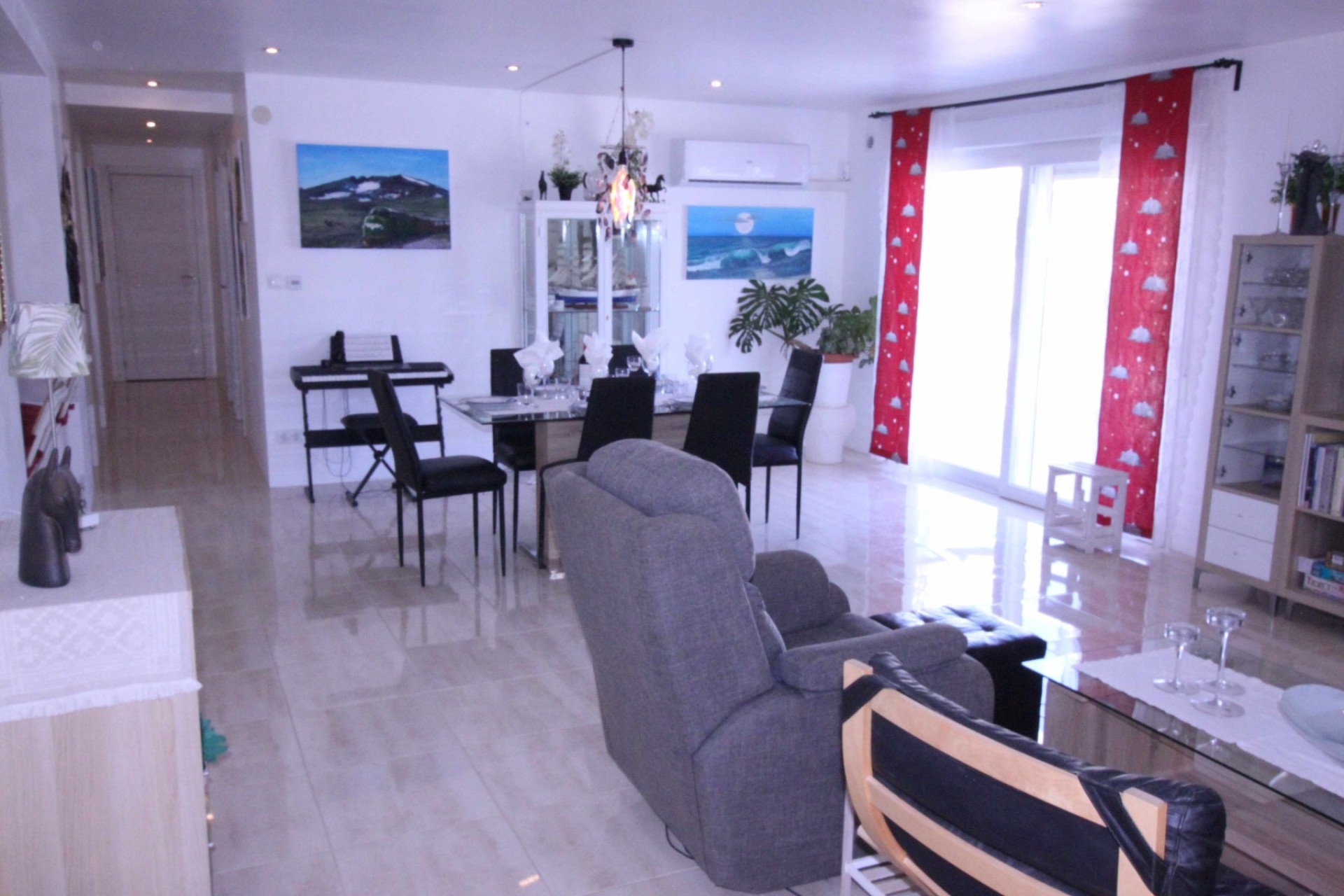Resale - Villa - Crevillente