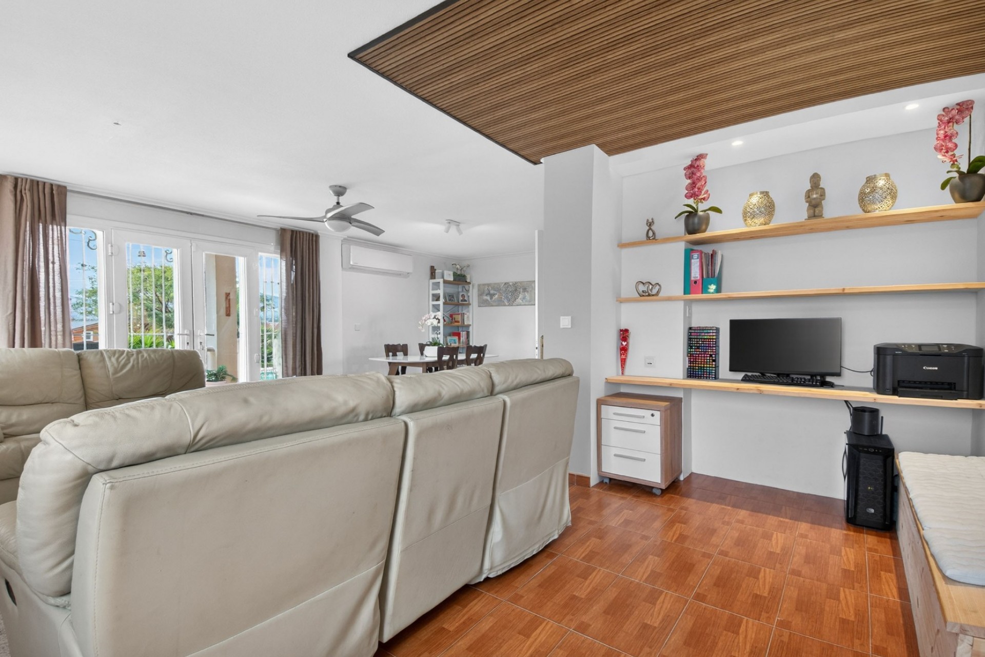 Resale - Villa - Crevillente