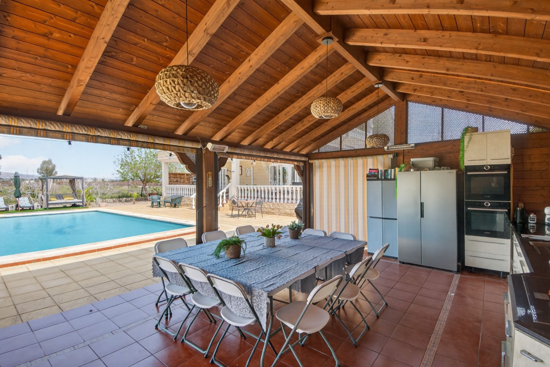 Resale - Villa - Crevillente