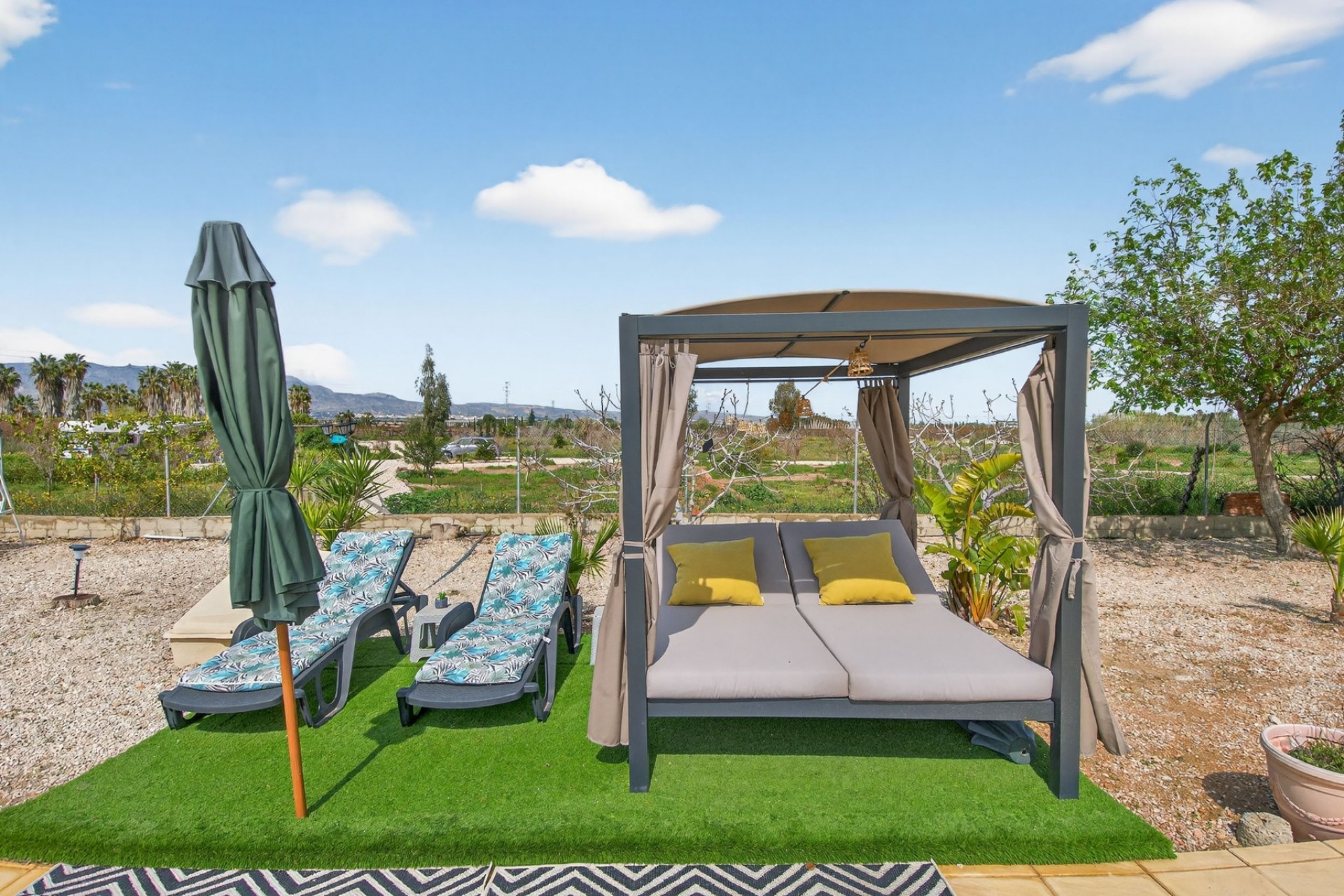 Resale - Villa - Crevillente