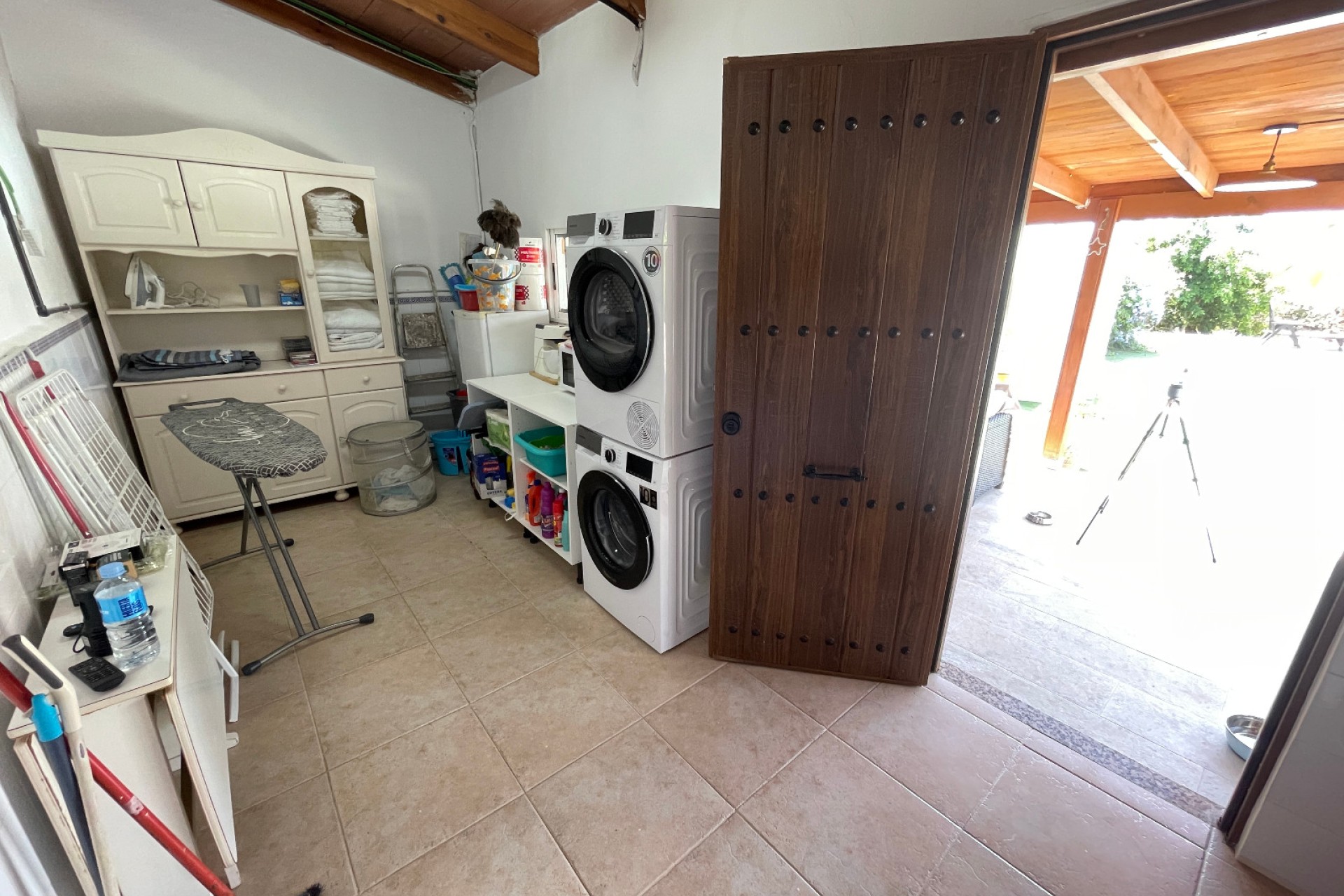 Resale - Villa - Daya Nueva