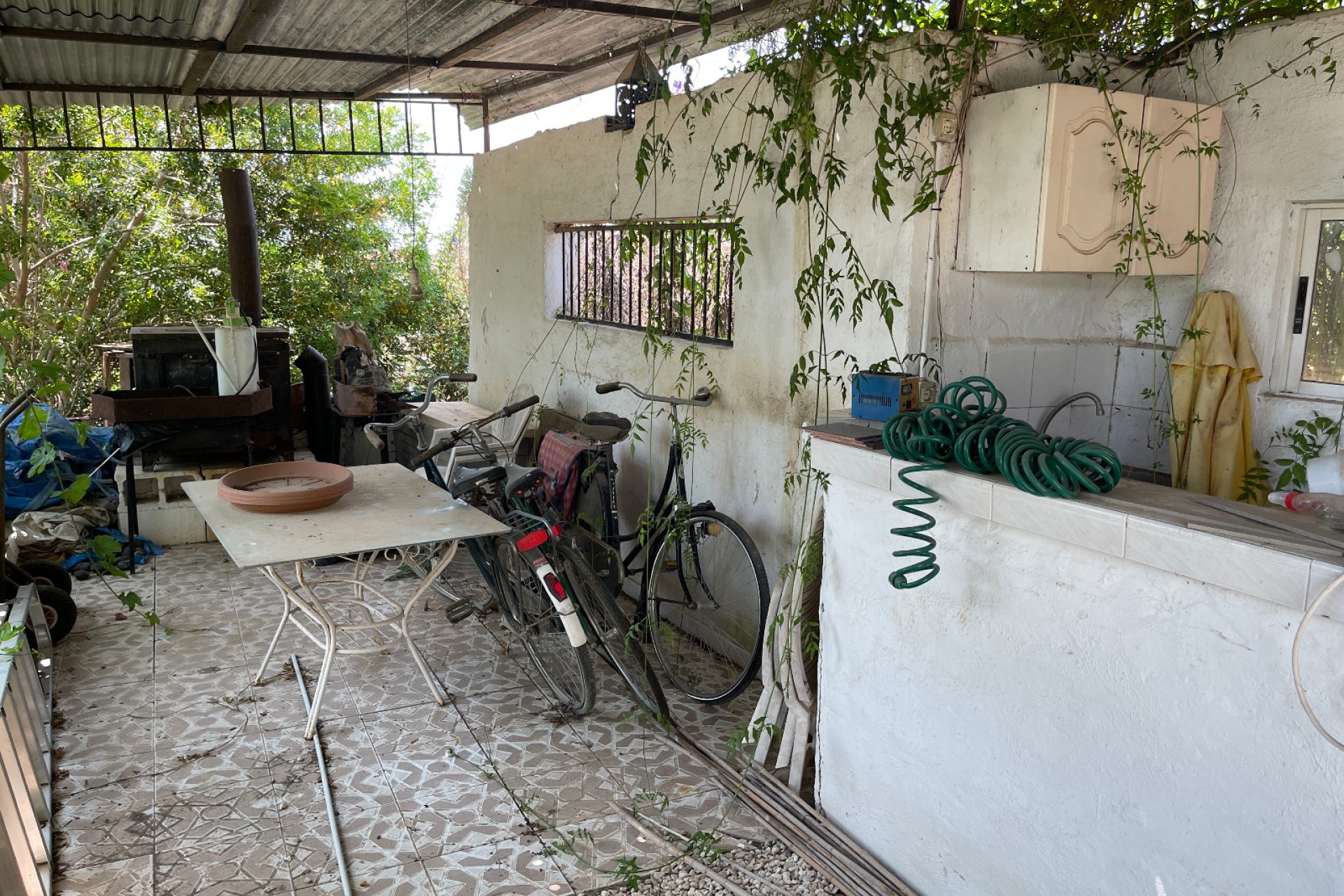 Resale - Villa - Daya Nueva