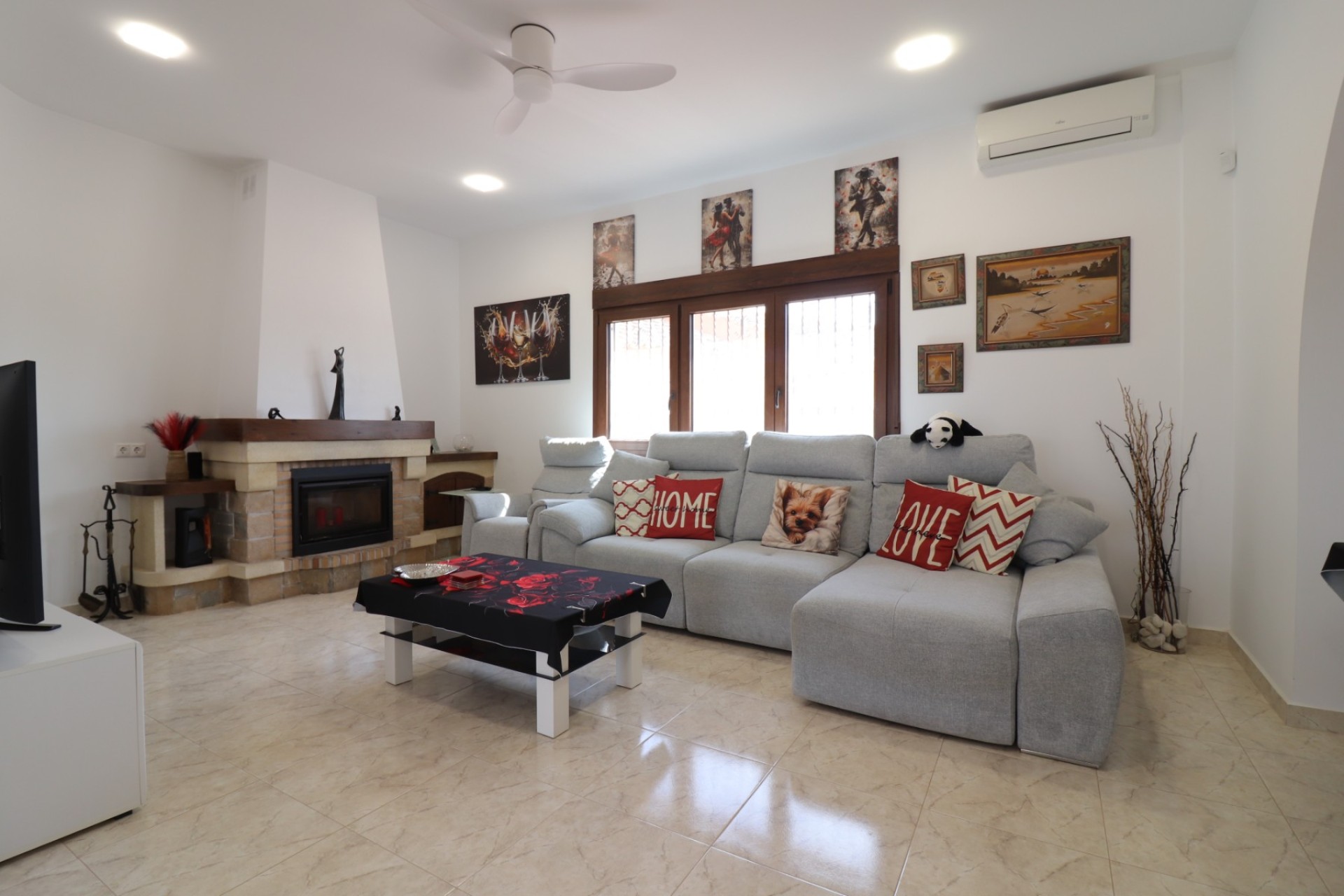 Resale - Villa - Daya Vieja - Daya Vieja - Country