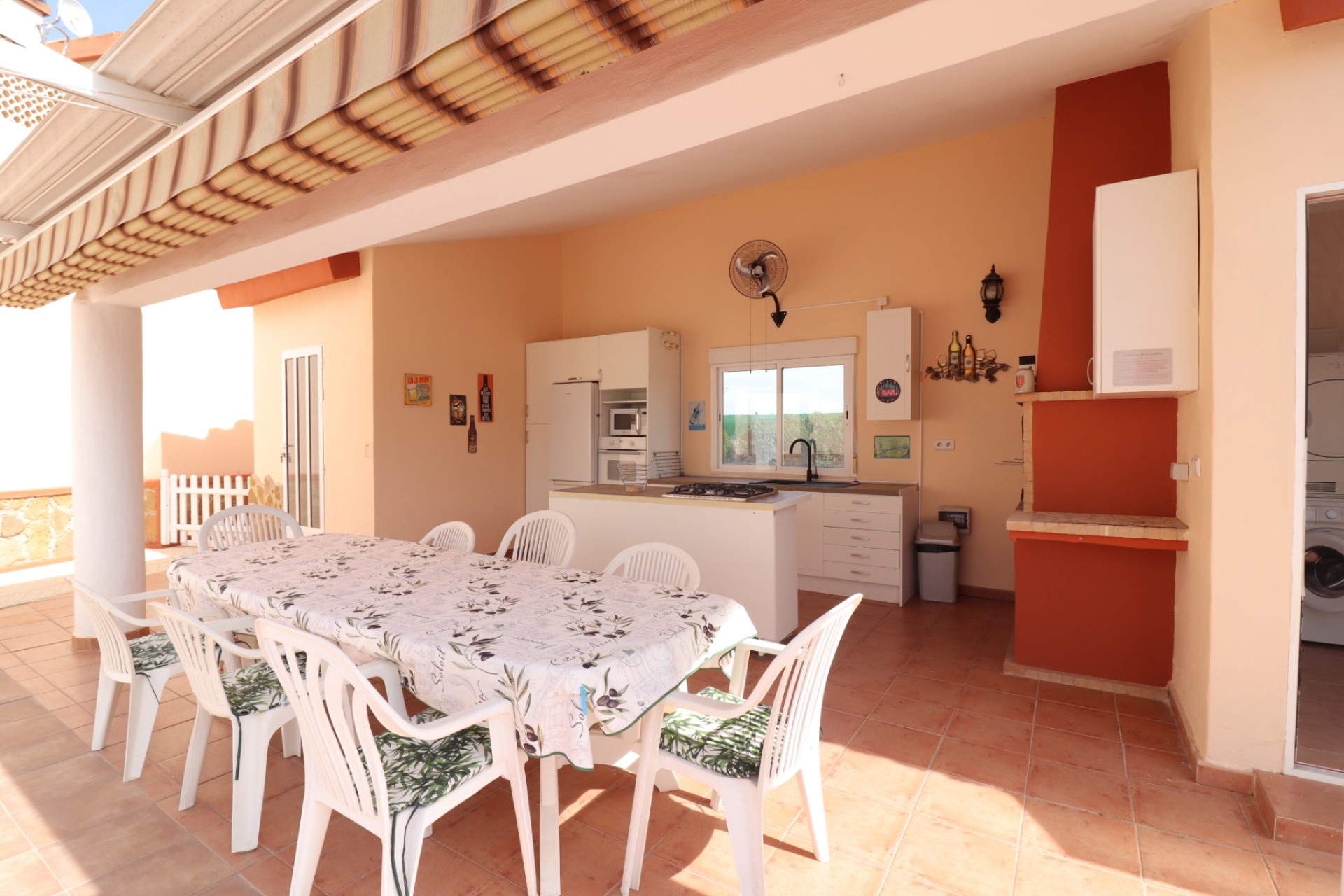 Resale - Villa - Daya Vieja - Daya Vieja - Country