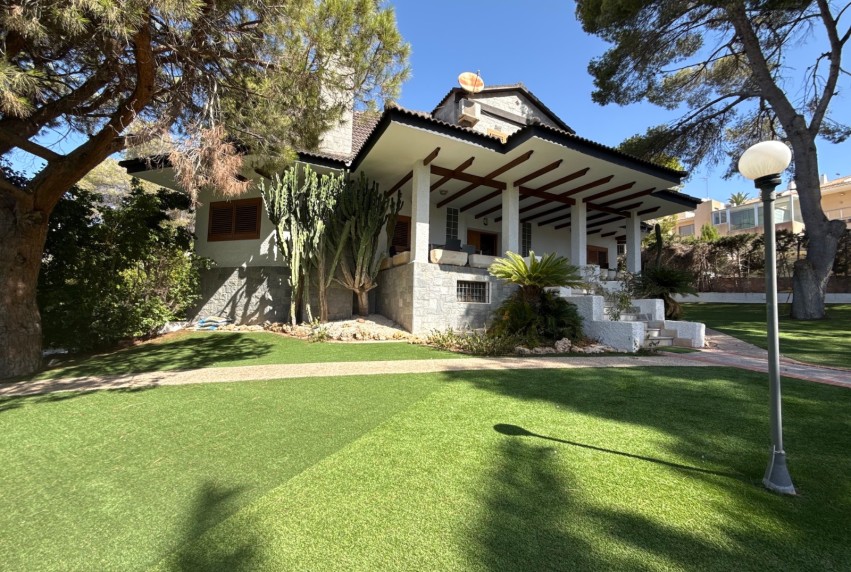 Resale - Villa - Dehesa de Campoamor - Dehesa de campoamor