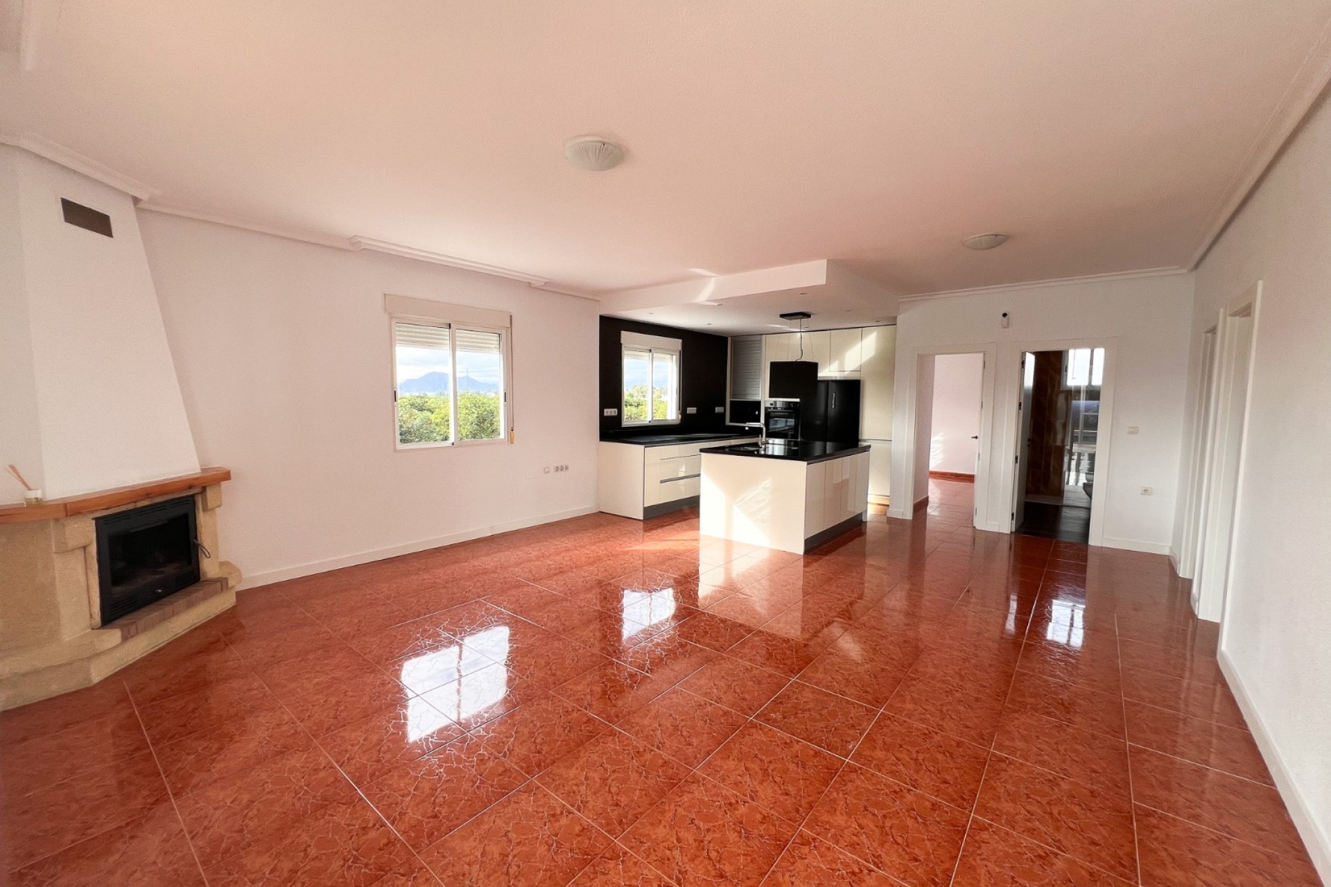 Resale - Villa - Dolores