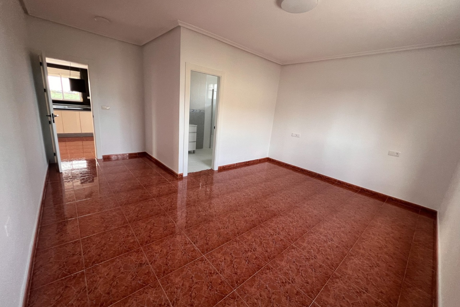 Resale - Villa - Dolores
