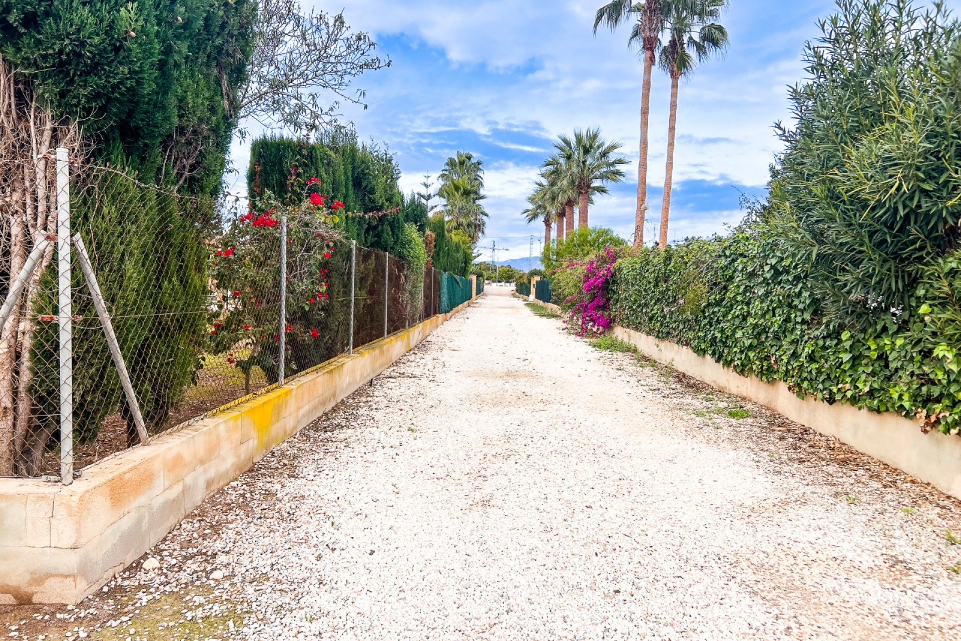 Resale - Villa - Dolores