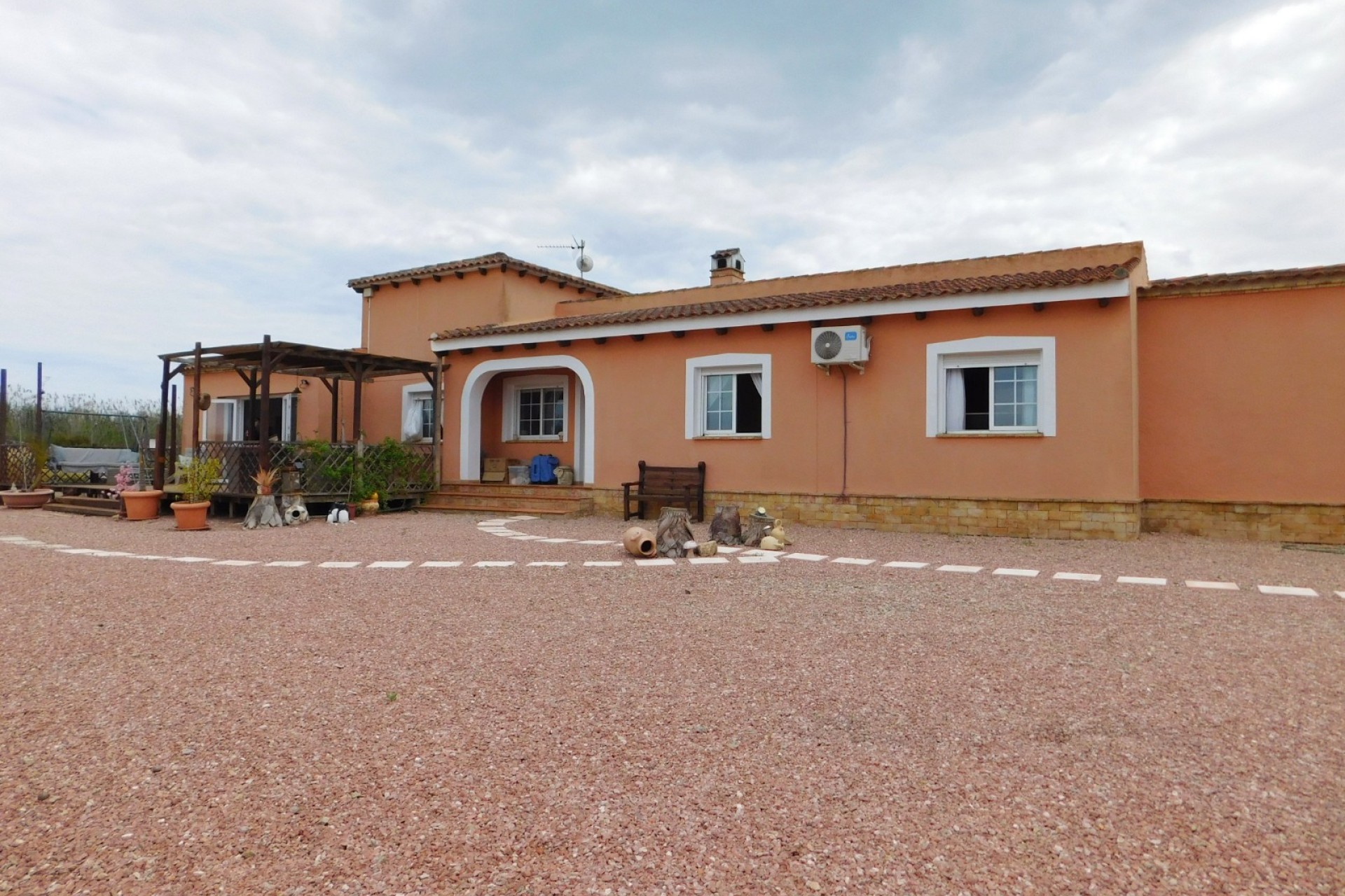 Resale - Villa - Dolores