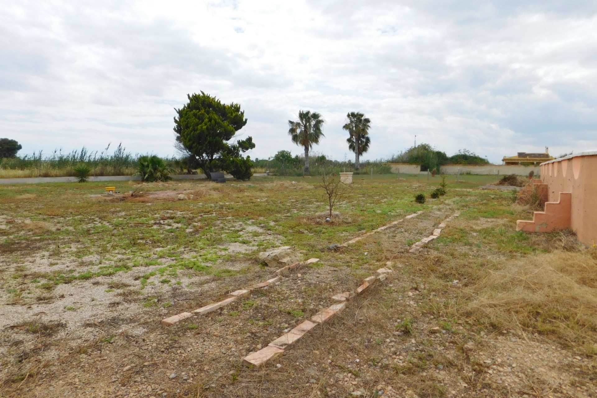 Resale - Villa - Dolores