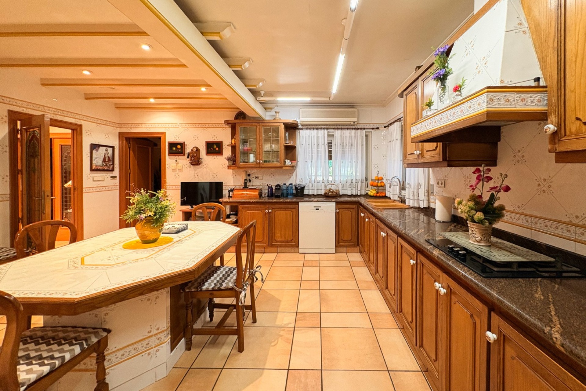 Resale - Villa - Elche - Altzabares Alto