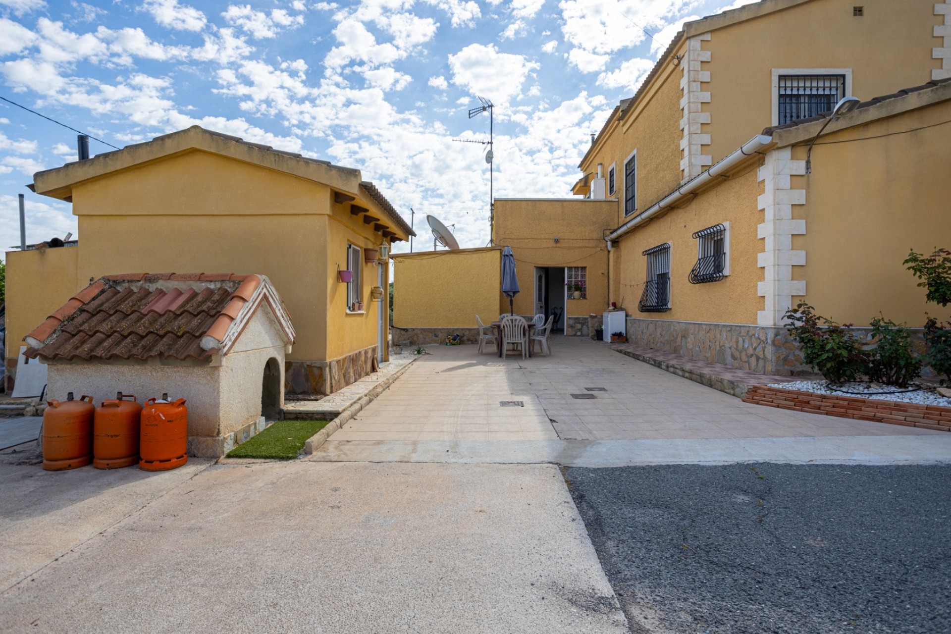 Resale - Villa - Elche - La Hoya