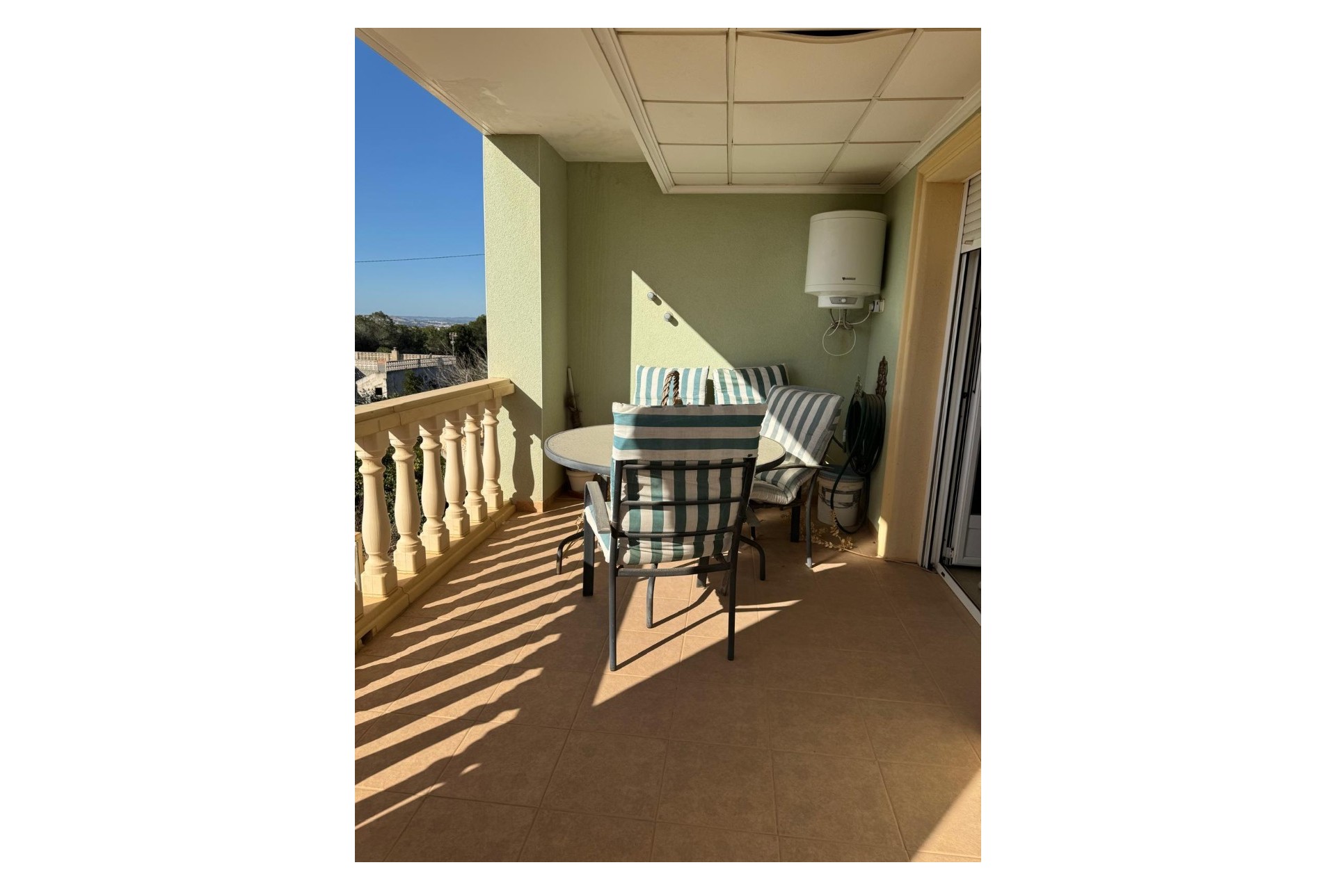 Resale - Villa - Elche - La Marina