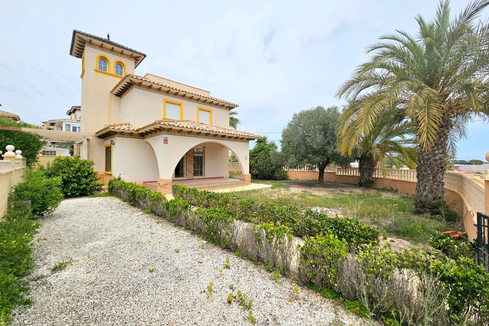 Resale - Villa - Elche - La Marina