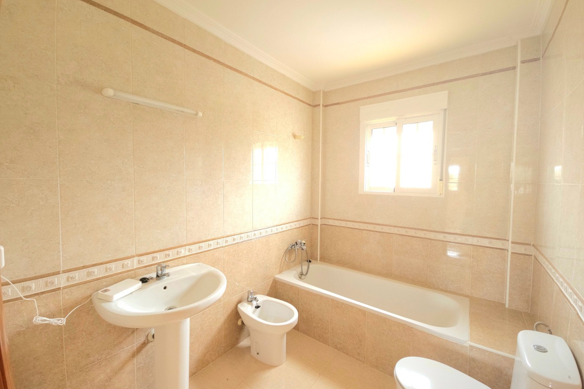 Resale - Villa - Elche - La Marina