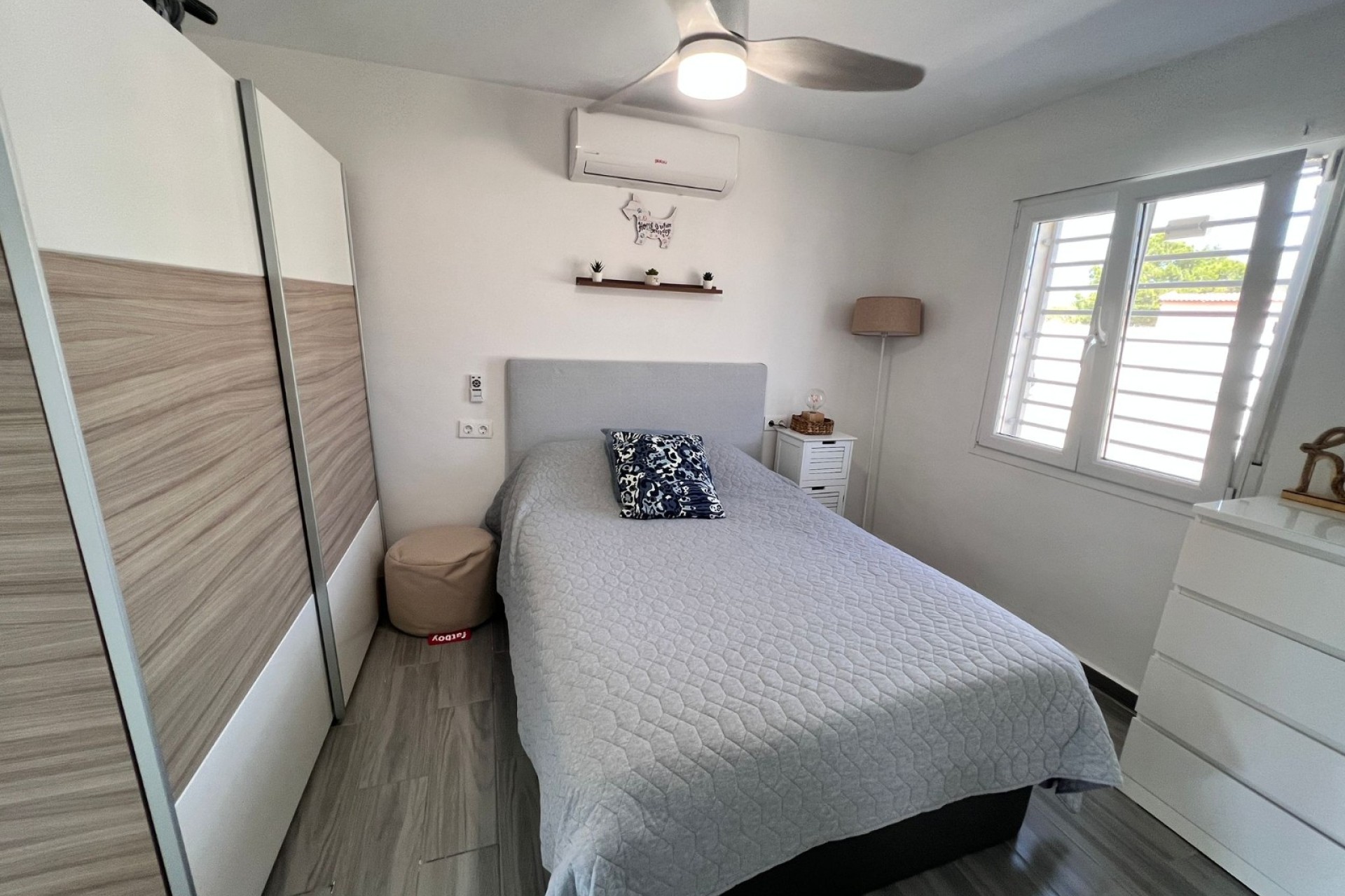 Resale - Villa - Elche - La Marina