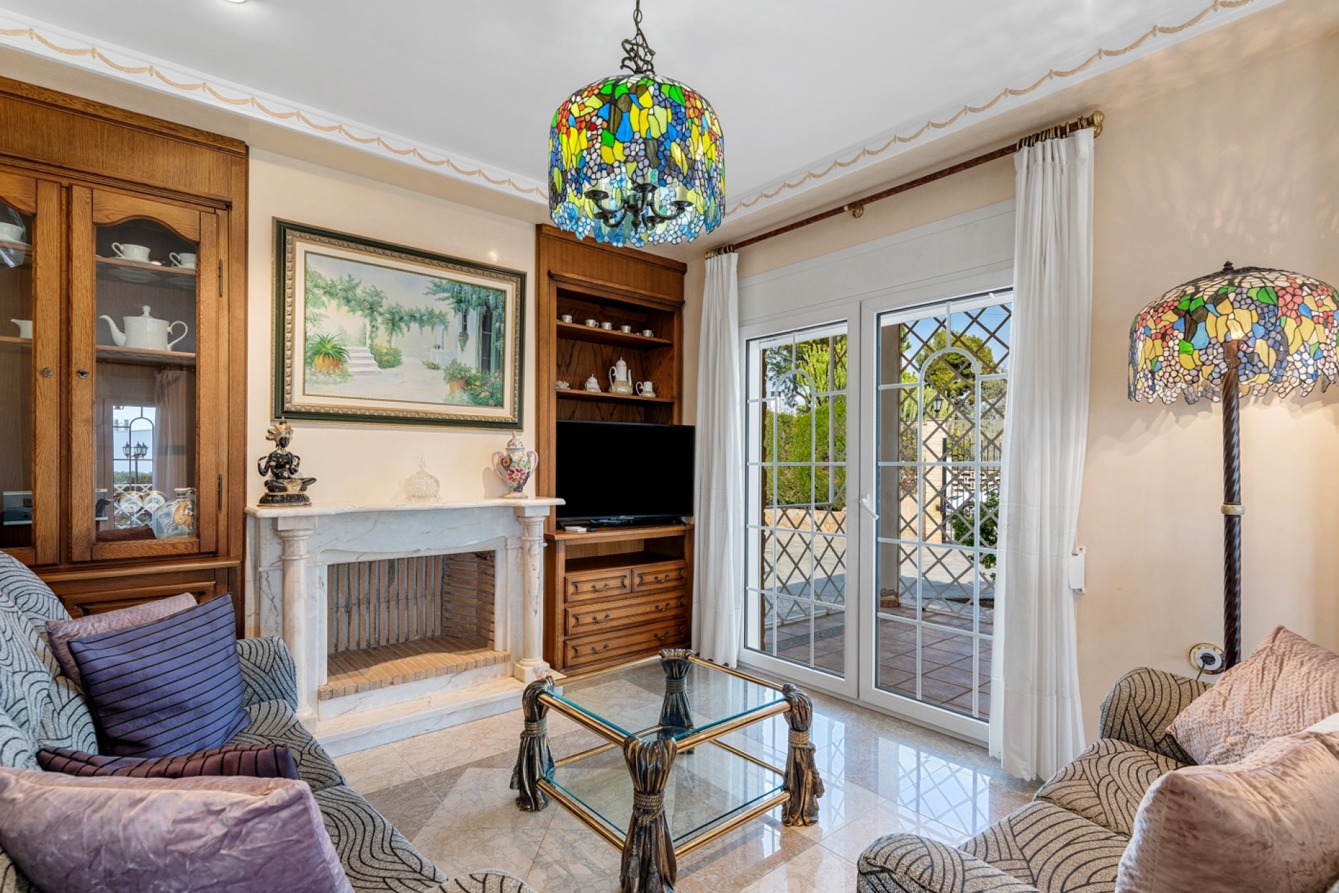 Resale - Villa - Elche