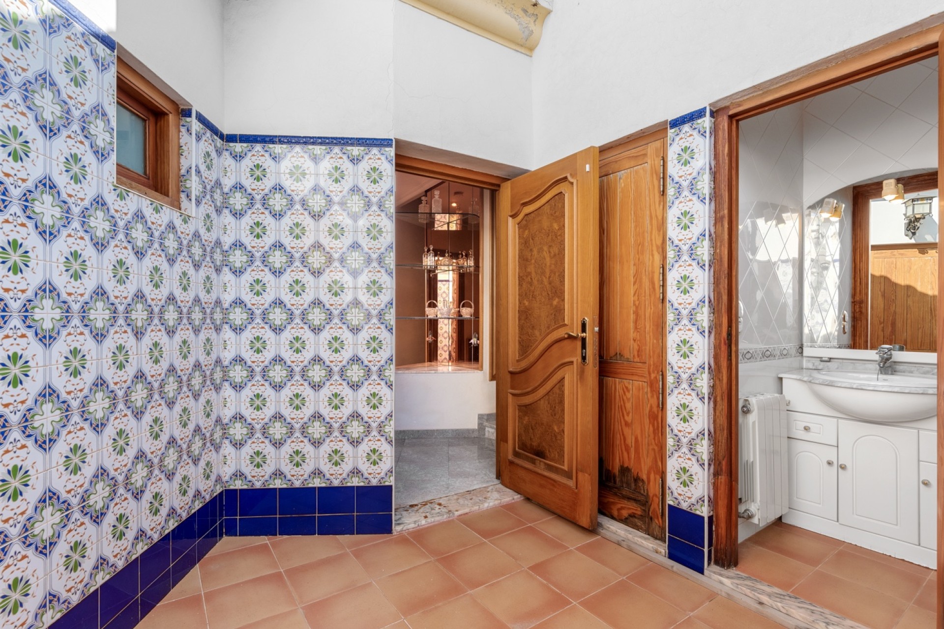 Resale - Villa - Elche