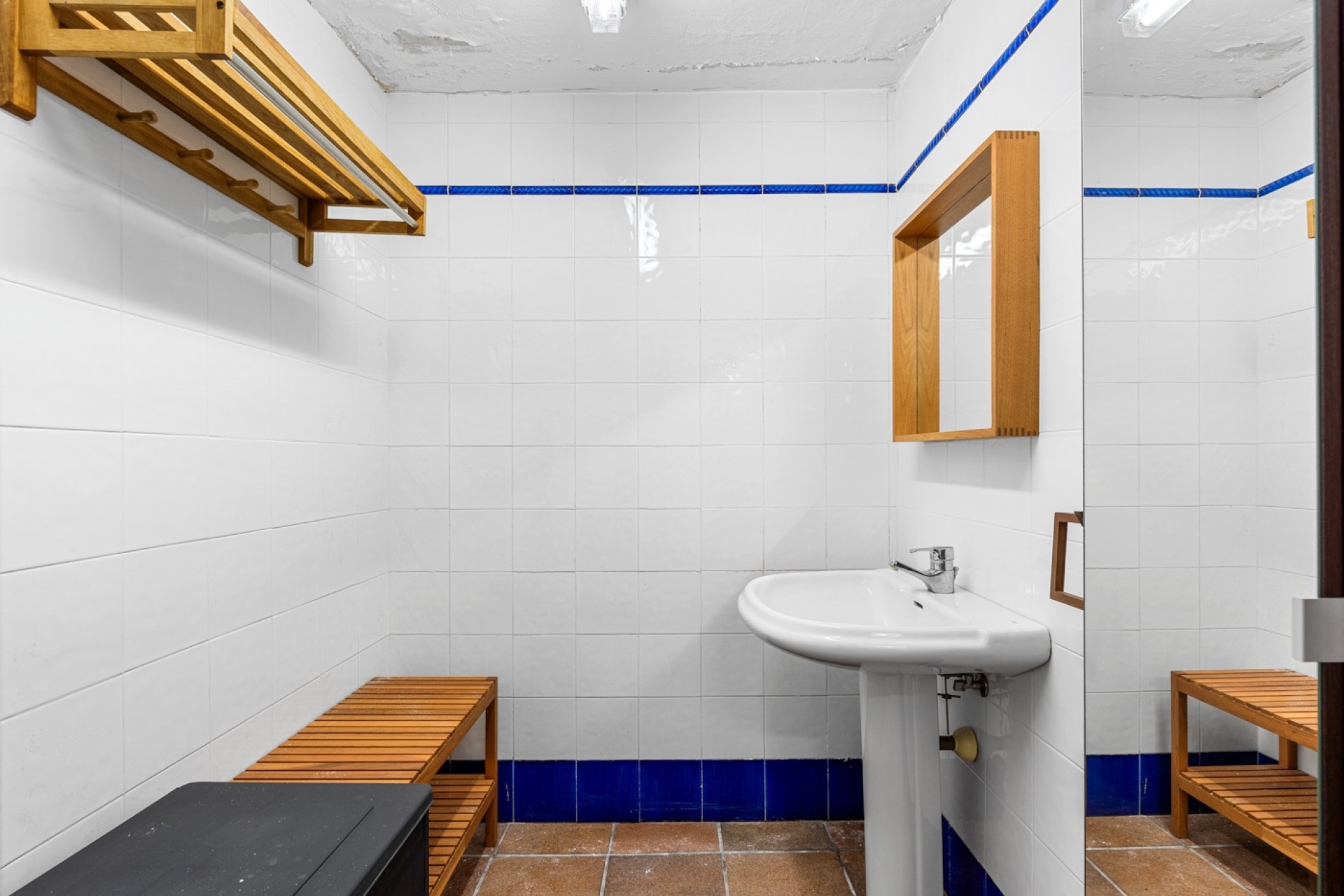 Resale - Villa - Elche