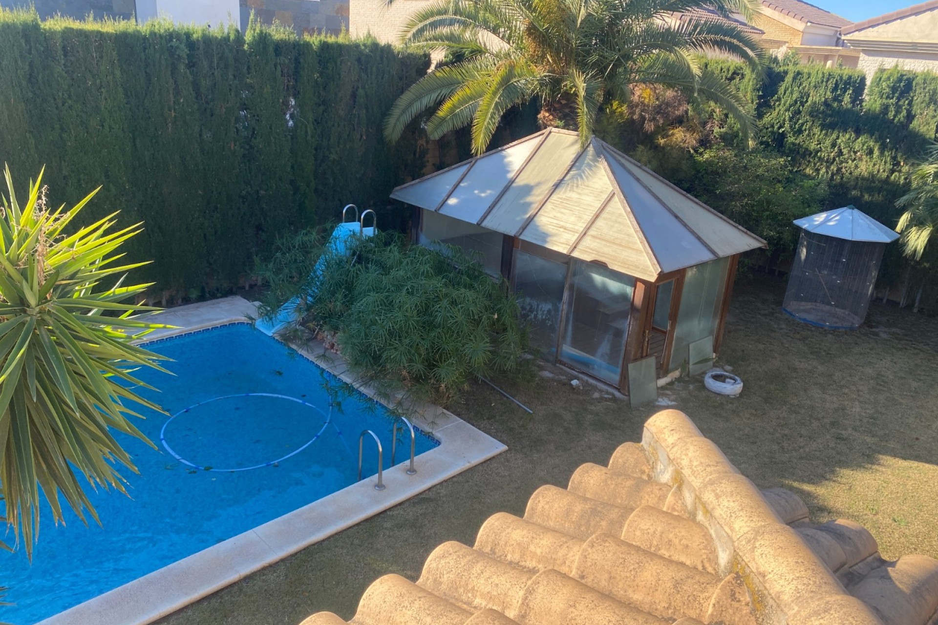 Resale - Villa - Elda
