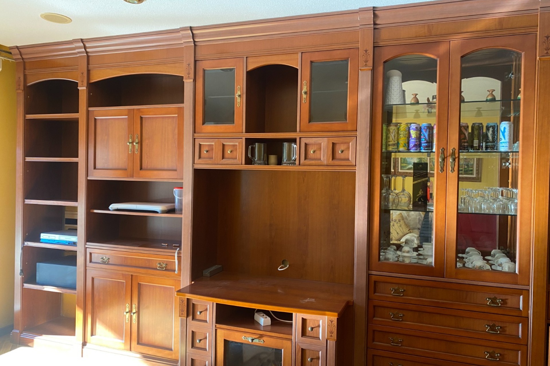 Resale - Villa - Elda