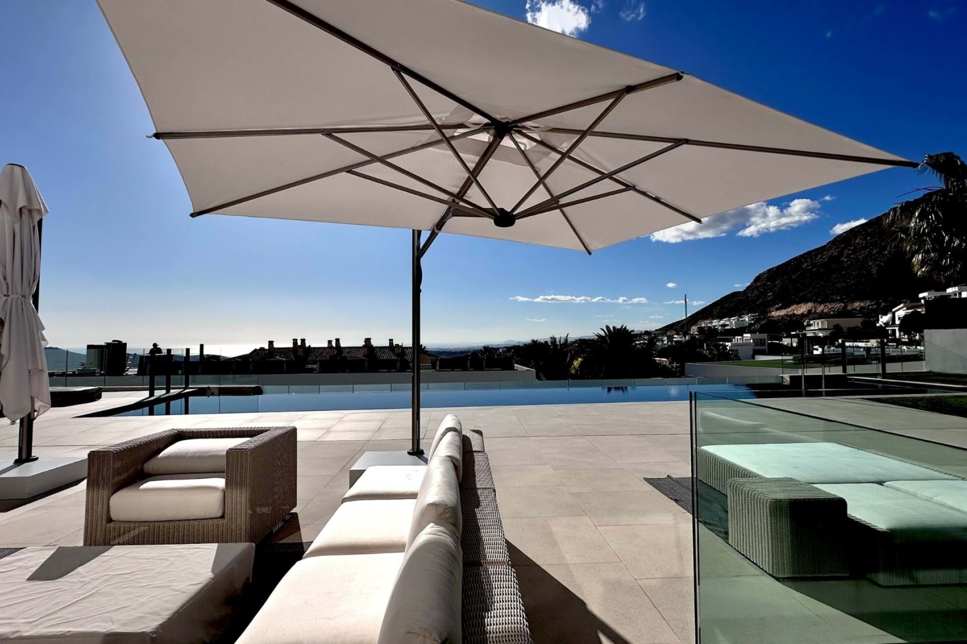 Resale - Villa - Finestrat - Cala de Finestrat