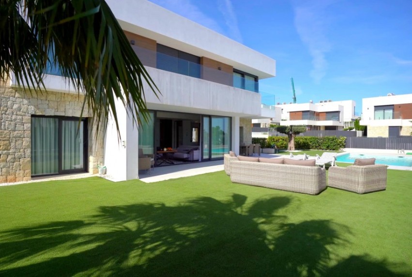 Resale - Villa - Finestrat - Golf Bahía