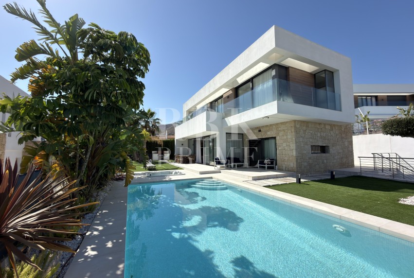 Resale - Villa - Finestrat