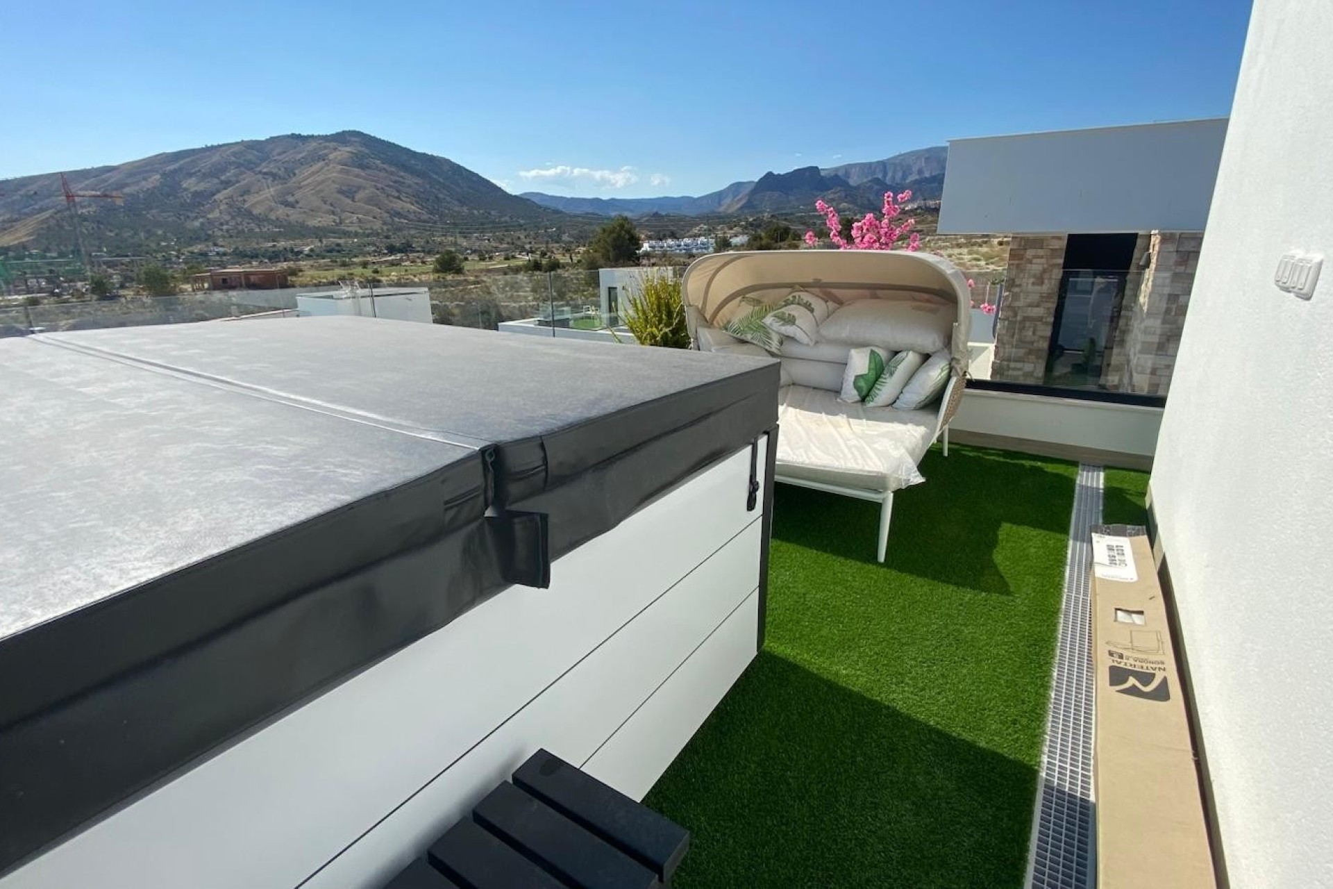 Resale - Villa - Finestrat