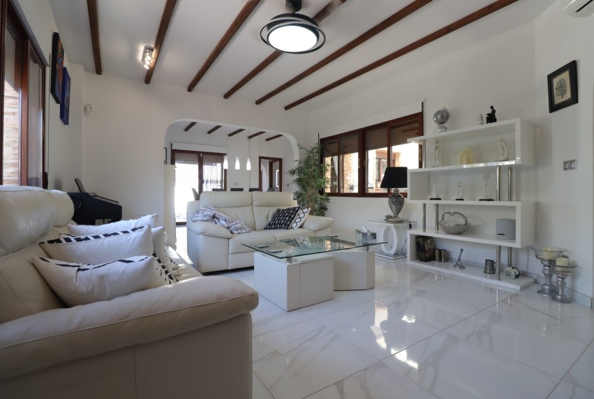 Resale - Villa - Formentera del Segura - Fincas de La Vega