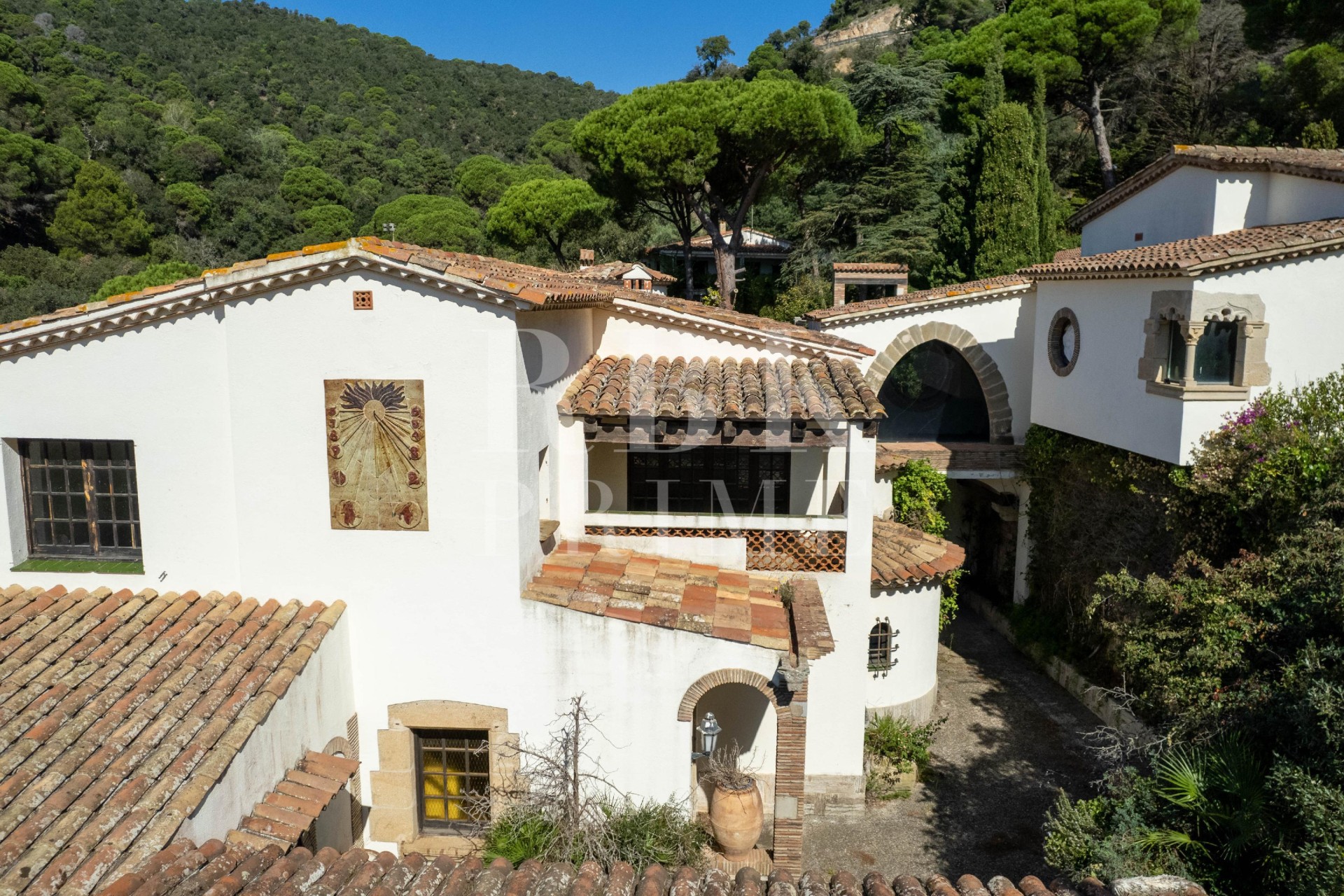 Resale - Villa - Girona