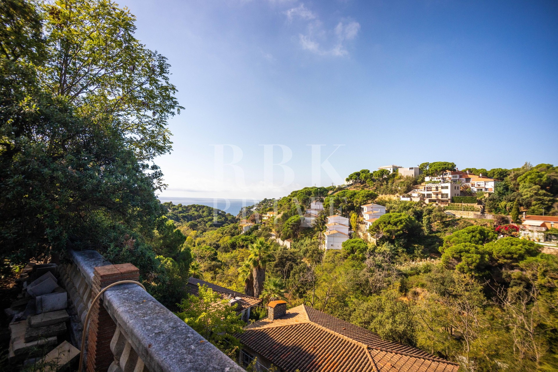 Resale - Villa - Girona