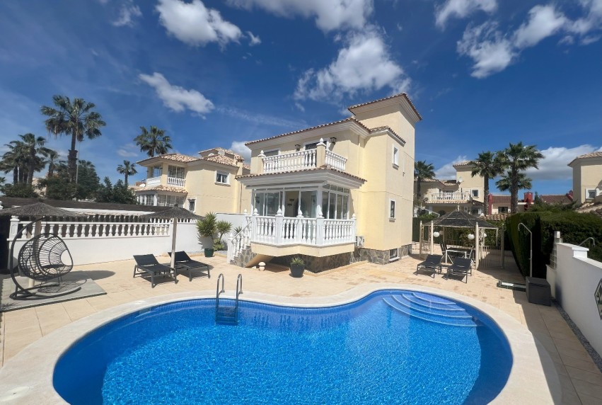 Resale - Villa - Guardamar del Segura - El Raso