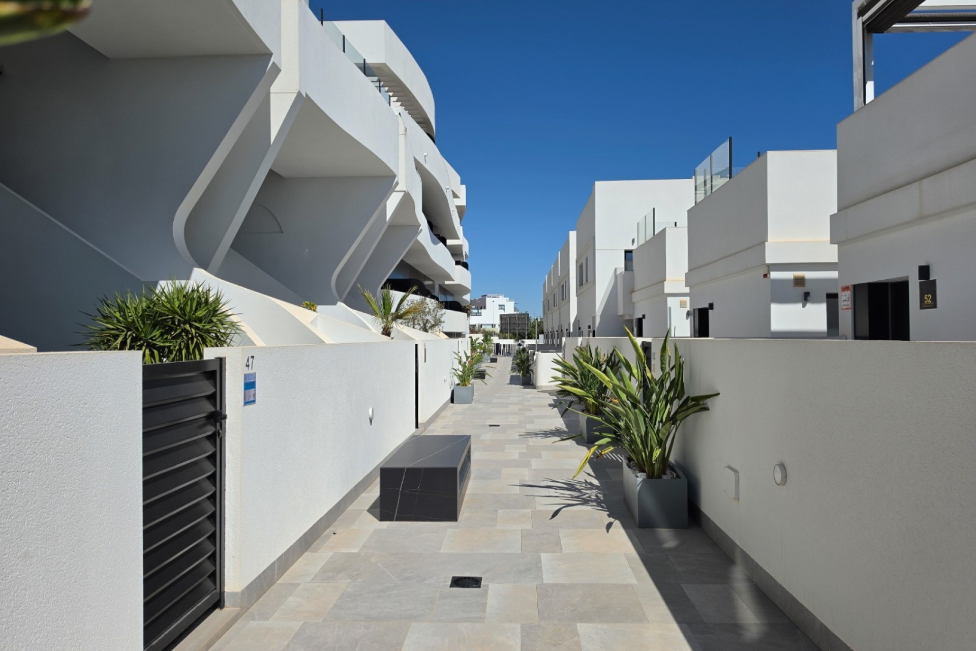 Resale - Villa - Guardamar del Segura - Urbanizaciones
