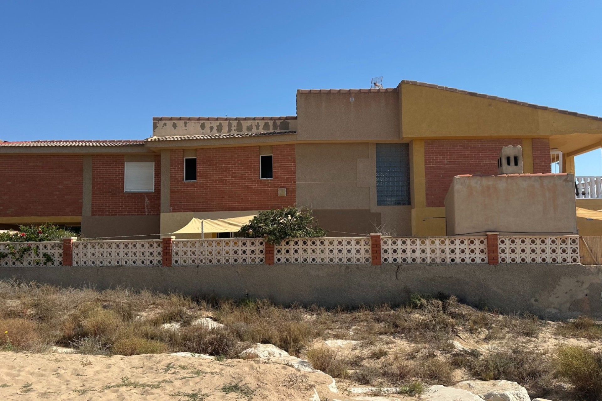 Resale - Villa - Guardamar del Segura