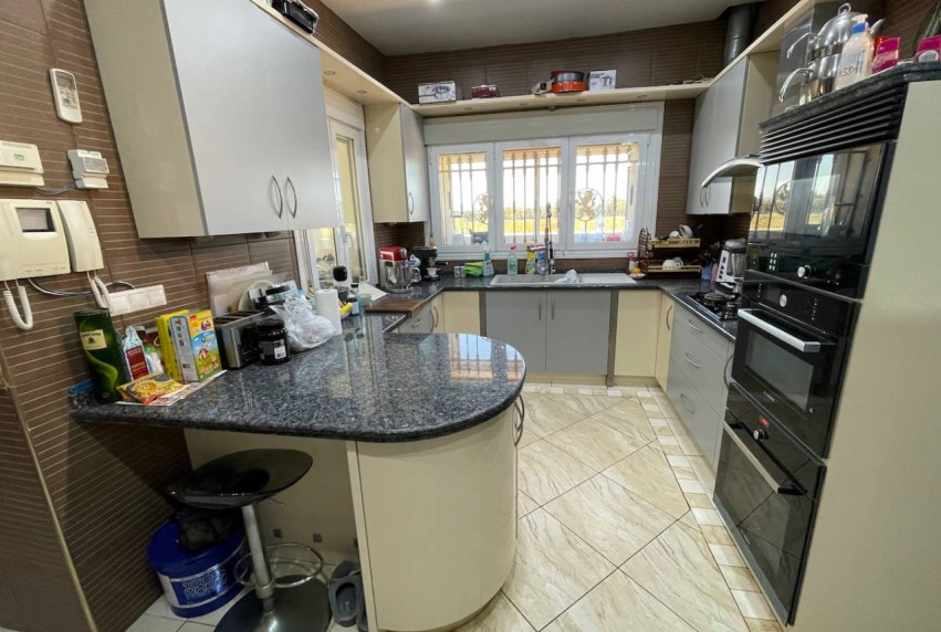 Resale - Villa - Guardamar del Segura