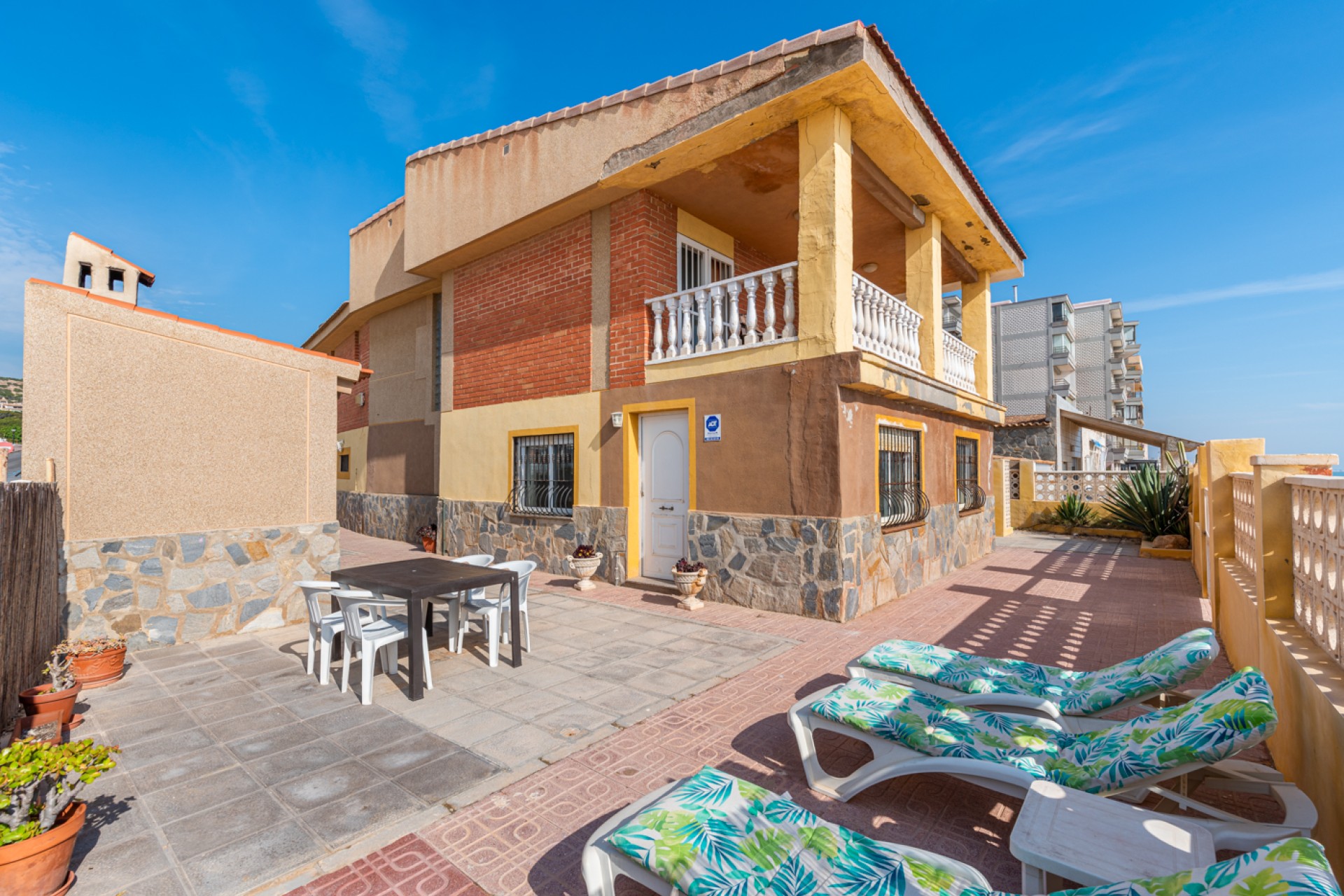 Resale - Villa - Guardamar del Segura