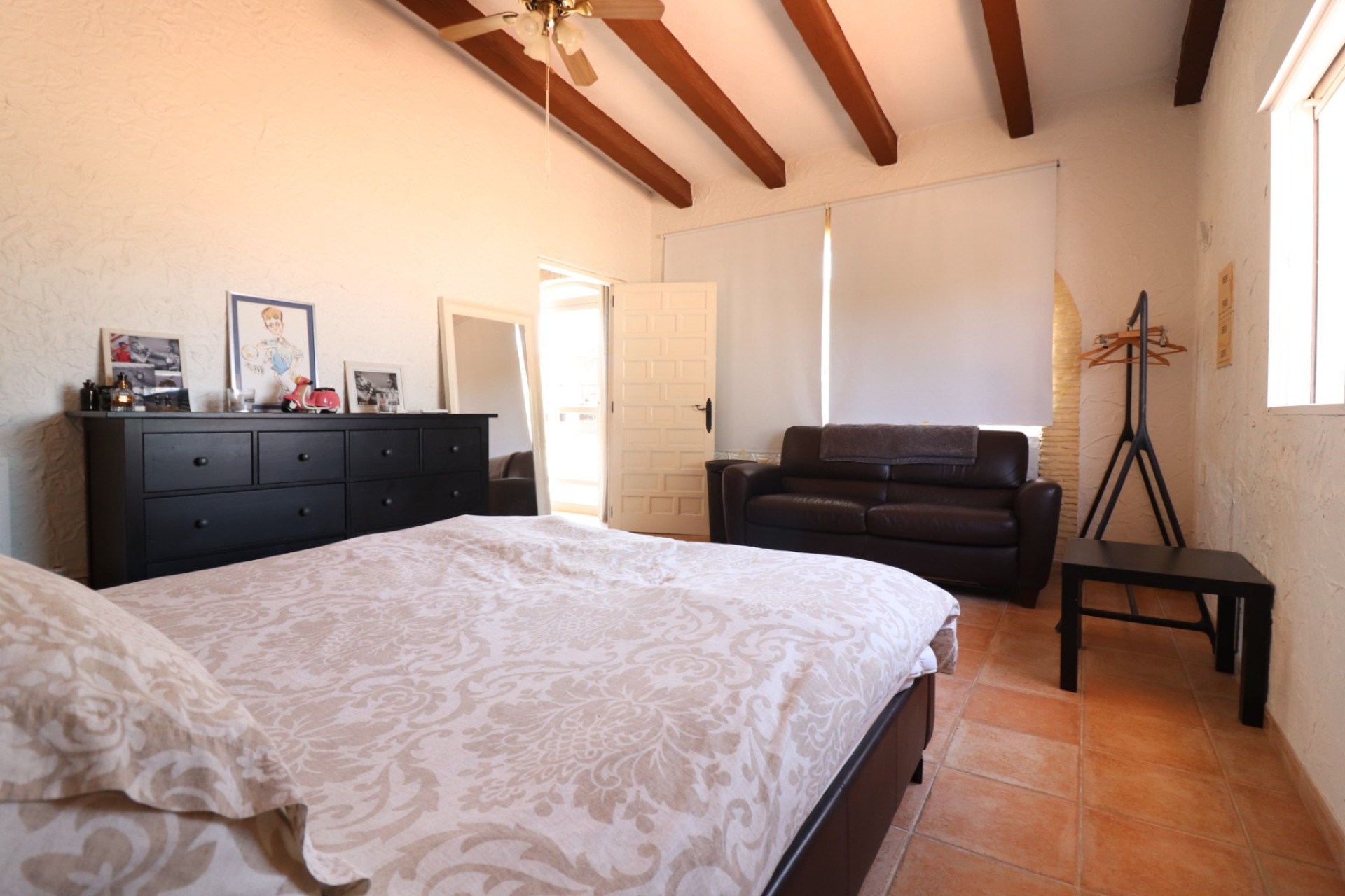 Resale - Villa - Heredades - Heradades