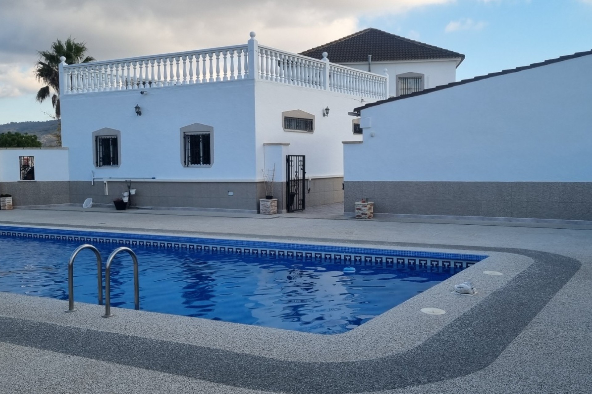 Resale - Villa - Hondón de los Fráiles