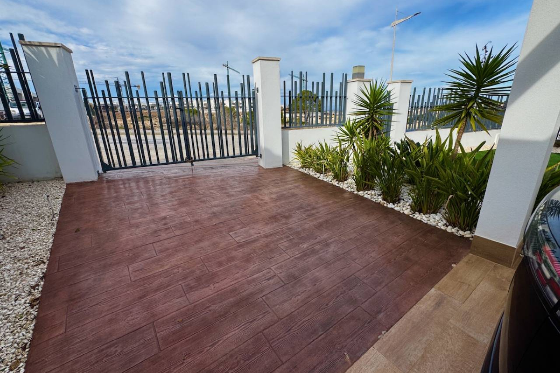 Resale - Villa - La Finca Golf