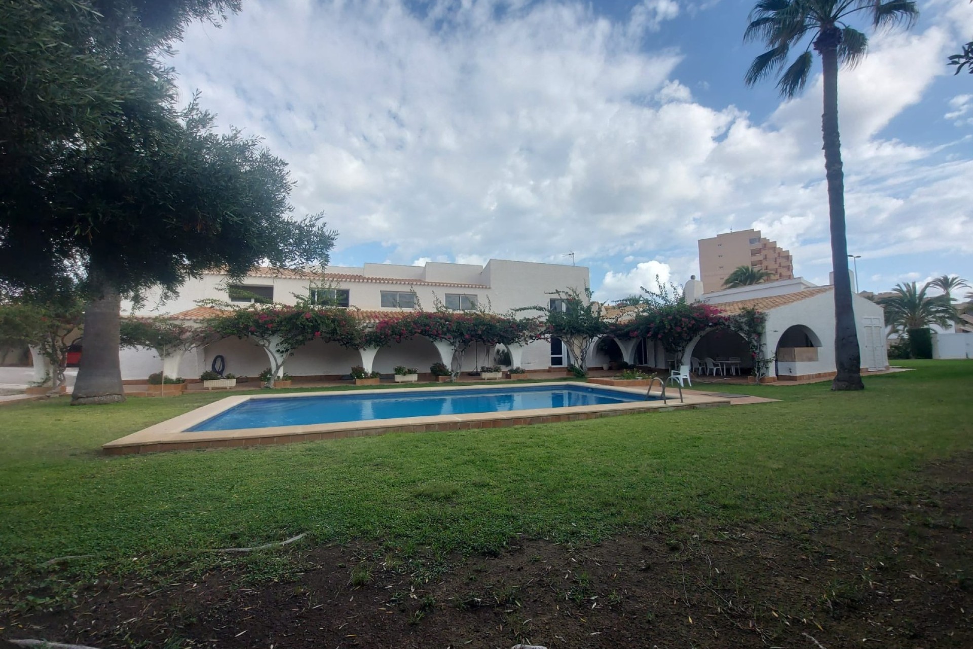 Resale - Villa - La Manga del Mar Menor