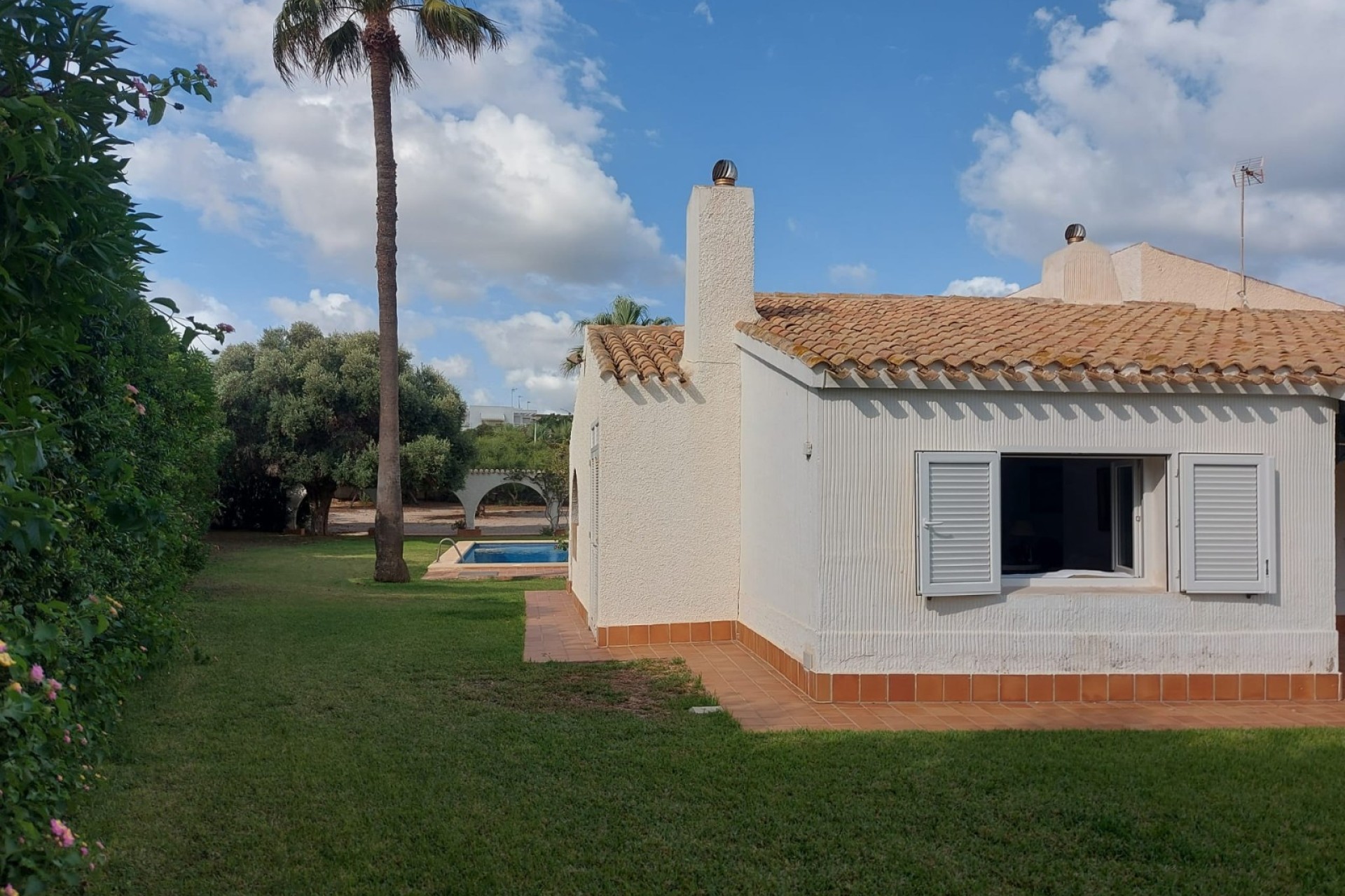 Resale - Villa - La Manga del Mar Menor