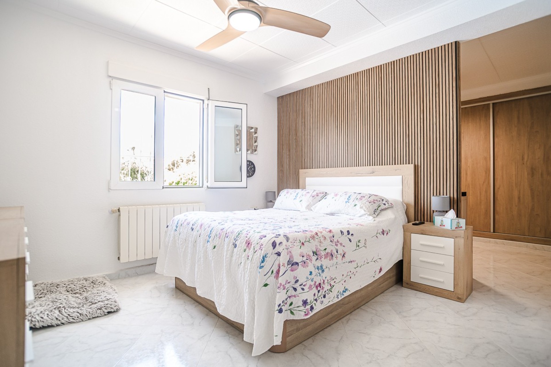 Resale - Villa - La Marina