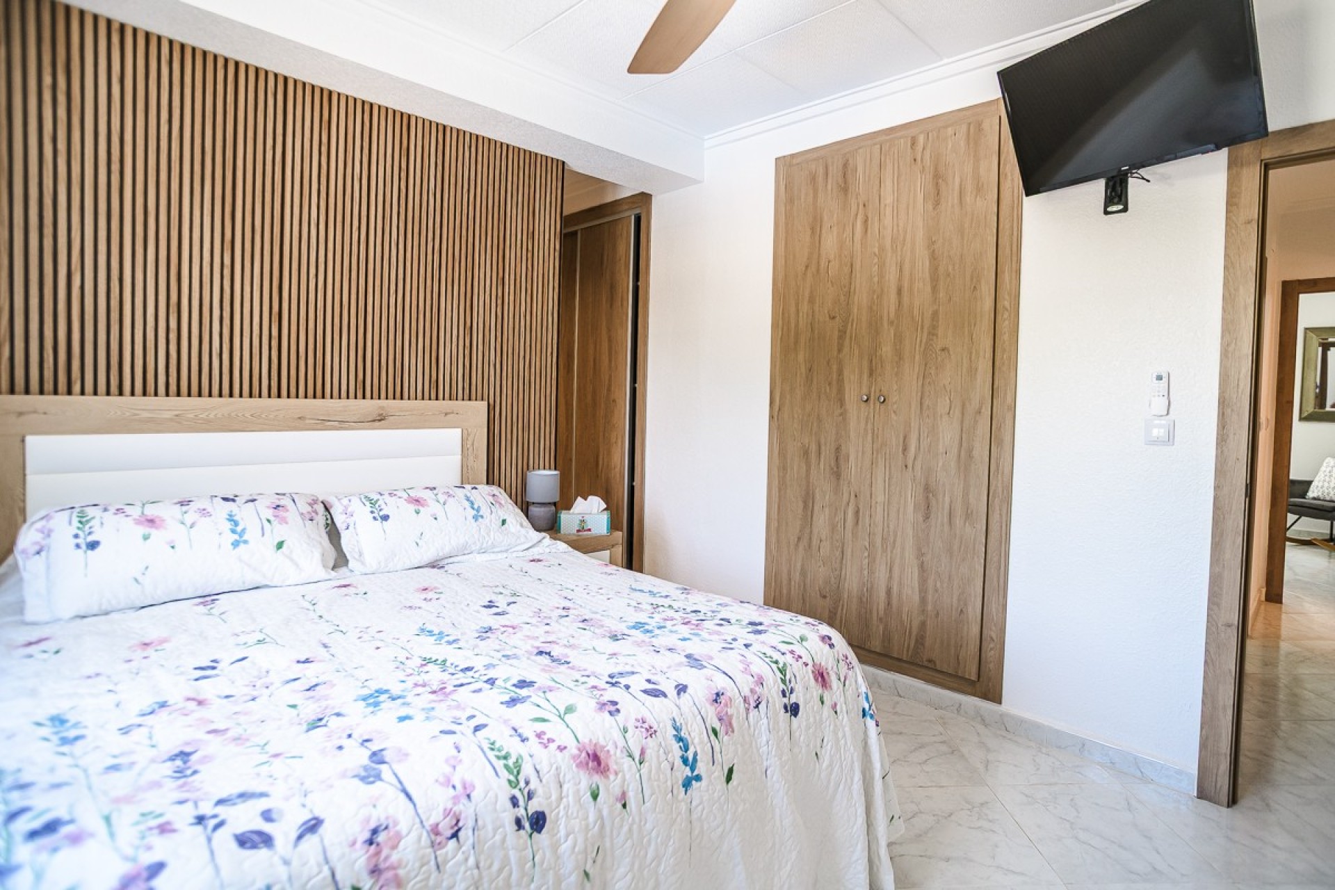 Resale - Villa - La Marina