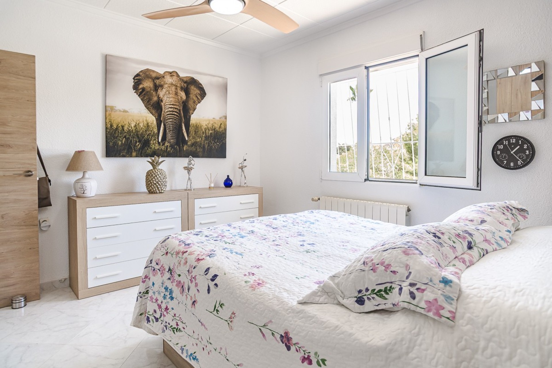 Resale - Villa - La Marina