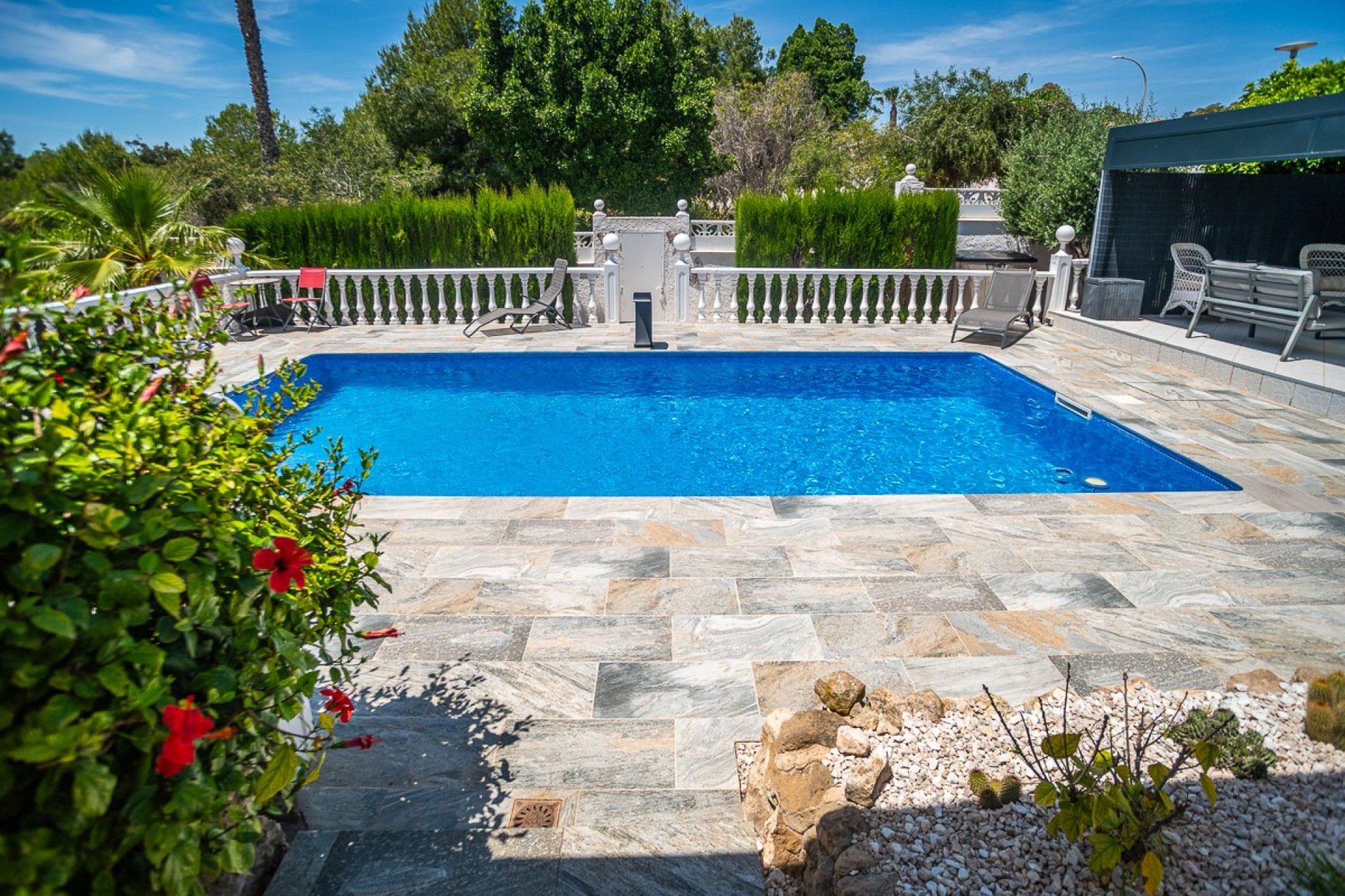 Resale - Villa - La Marina