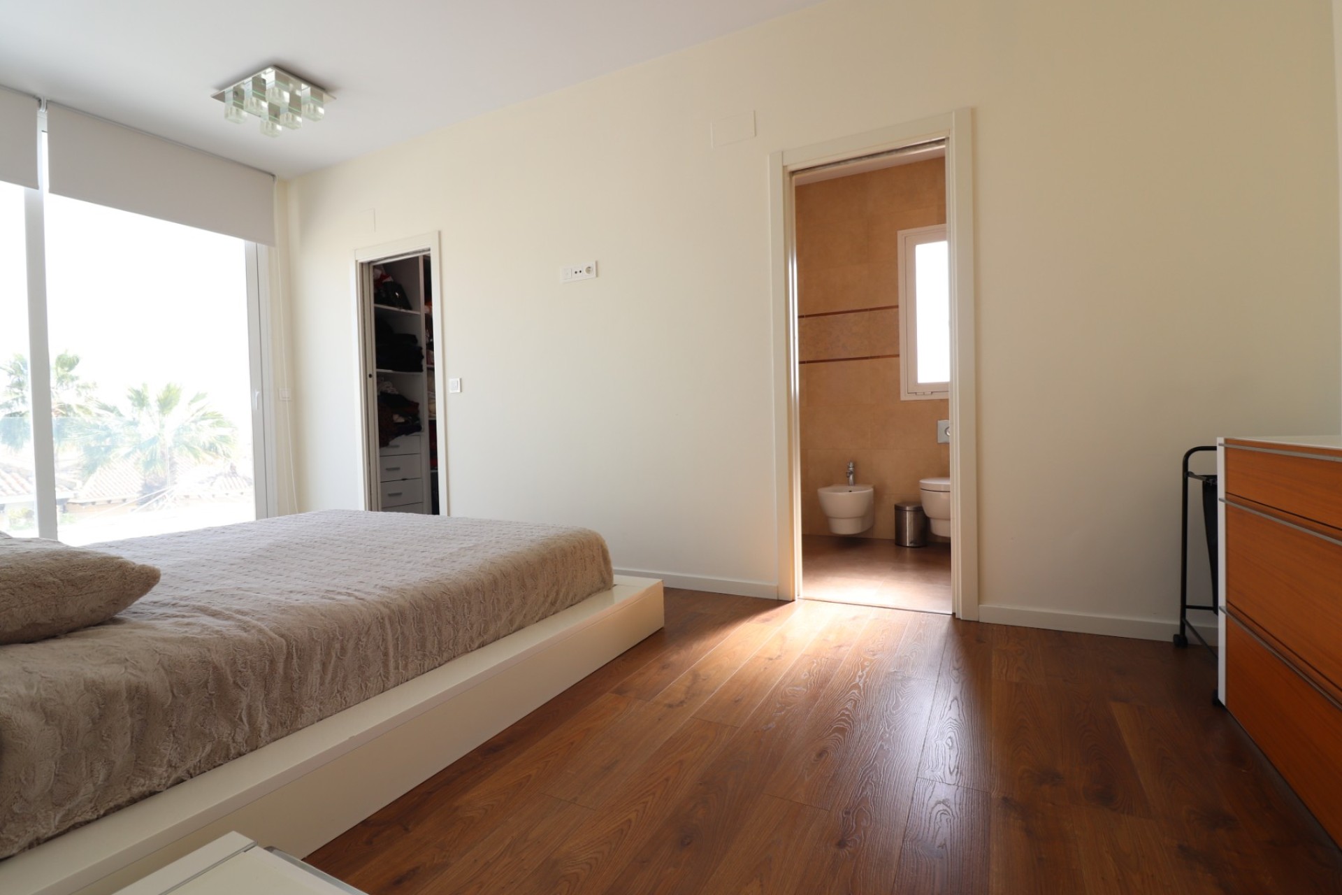 Resale - Villa - La Marina